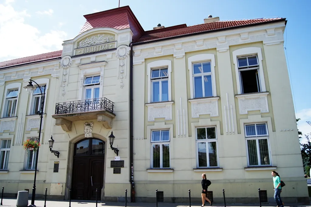 Photo showing: Main Library in Rzeszów