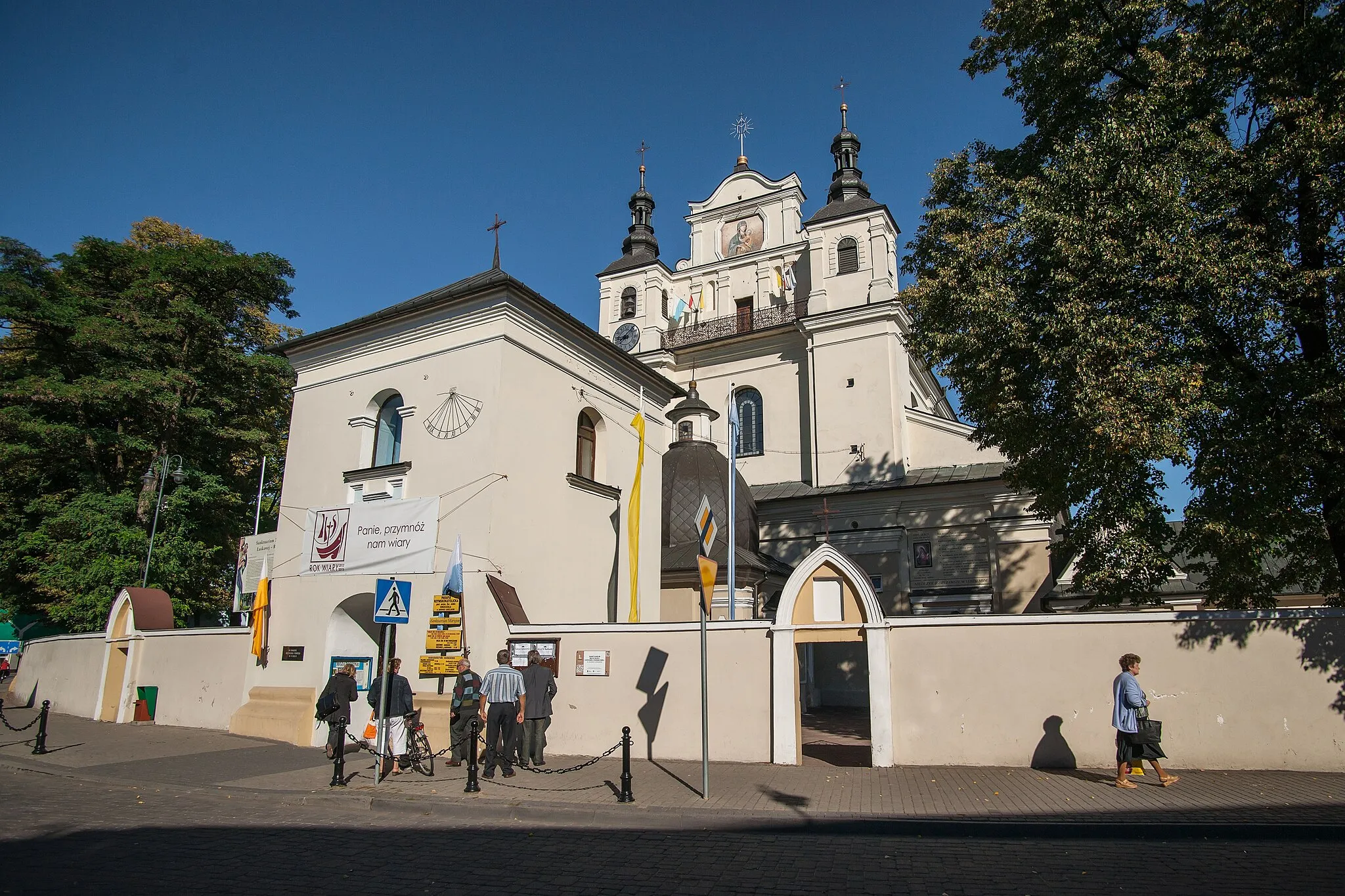 Photo showing: Janów Lubelski - dawny kościół klasztorny, obecnie parafialny p.w. św. Jana Chrzciciela, kon. XVII, XVIII