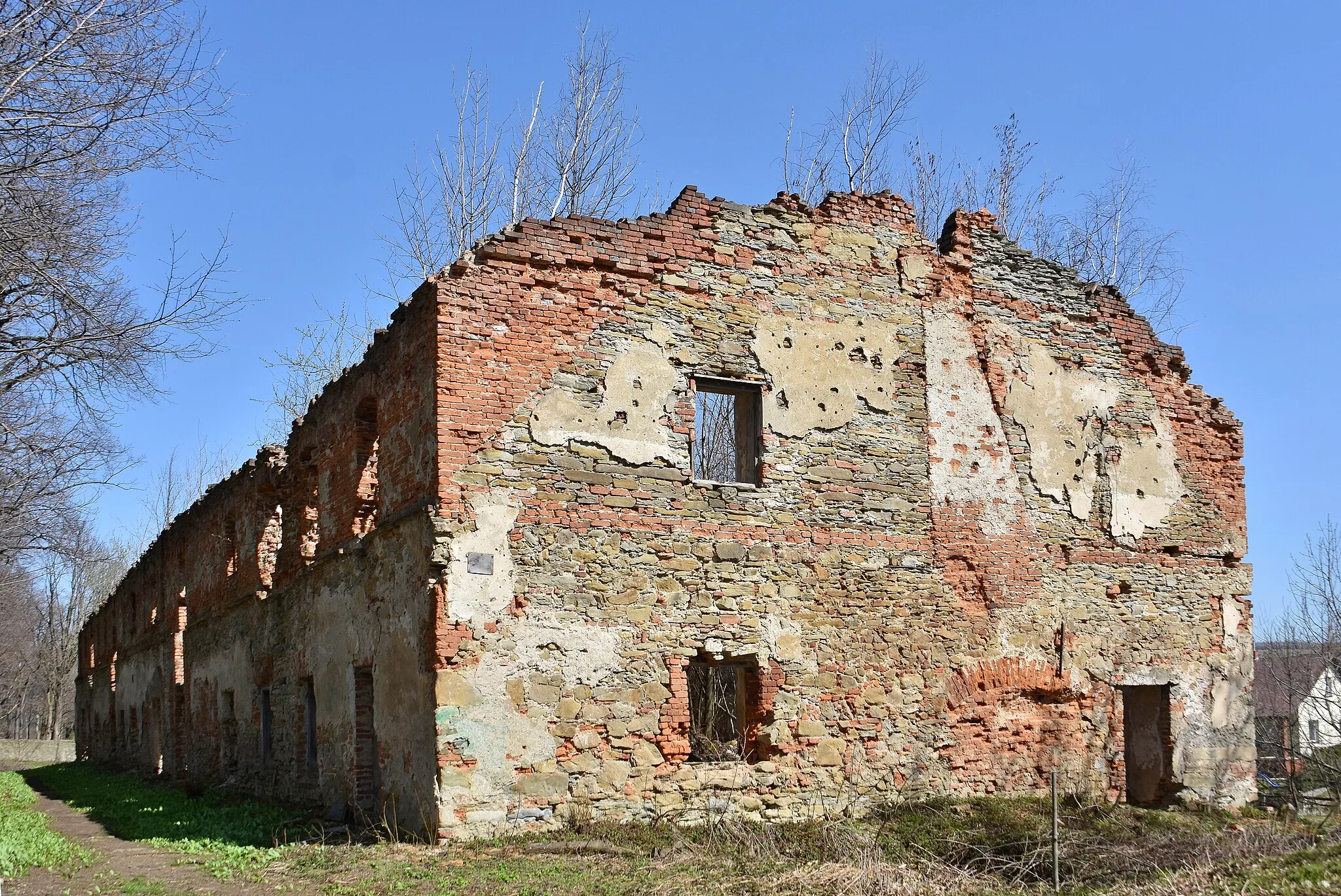 Photo showing: Dukla, ruiny browaru