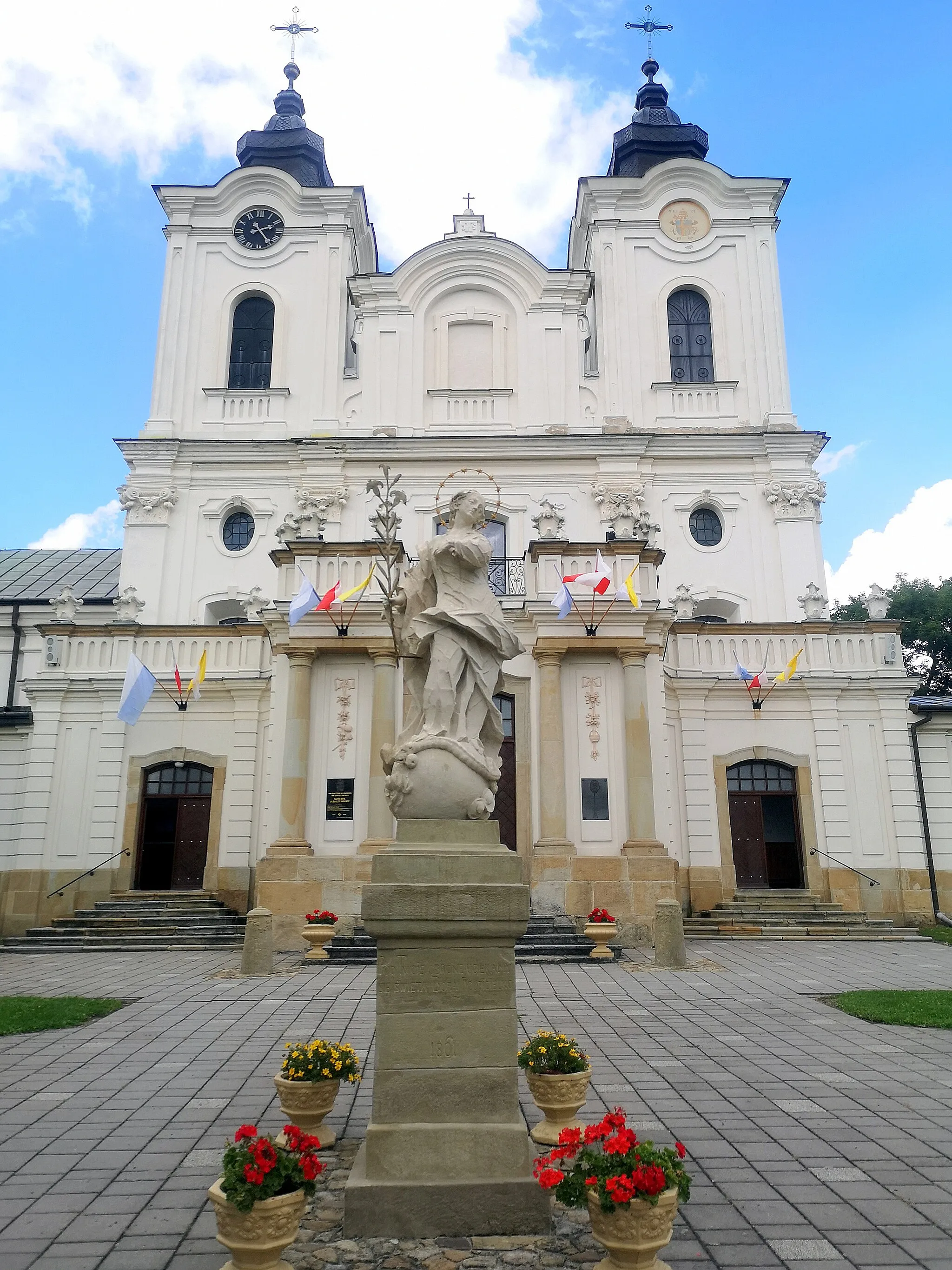 Photo showing: Bernardine Friars Church in Dukla