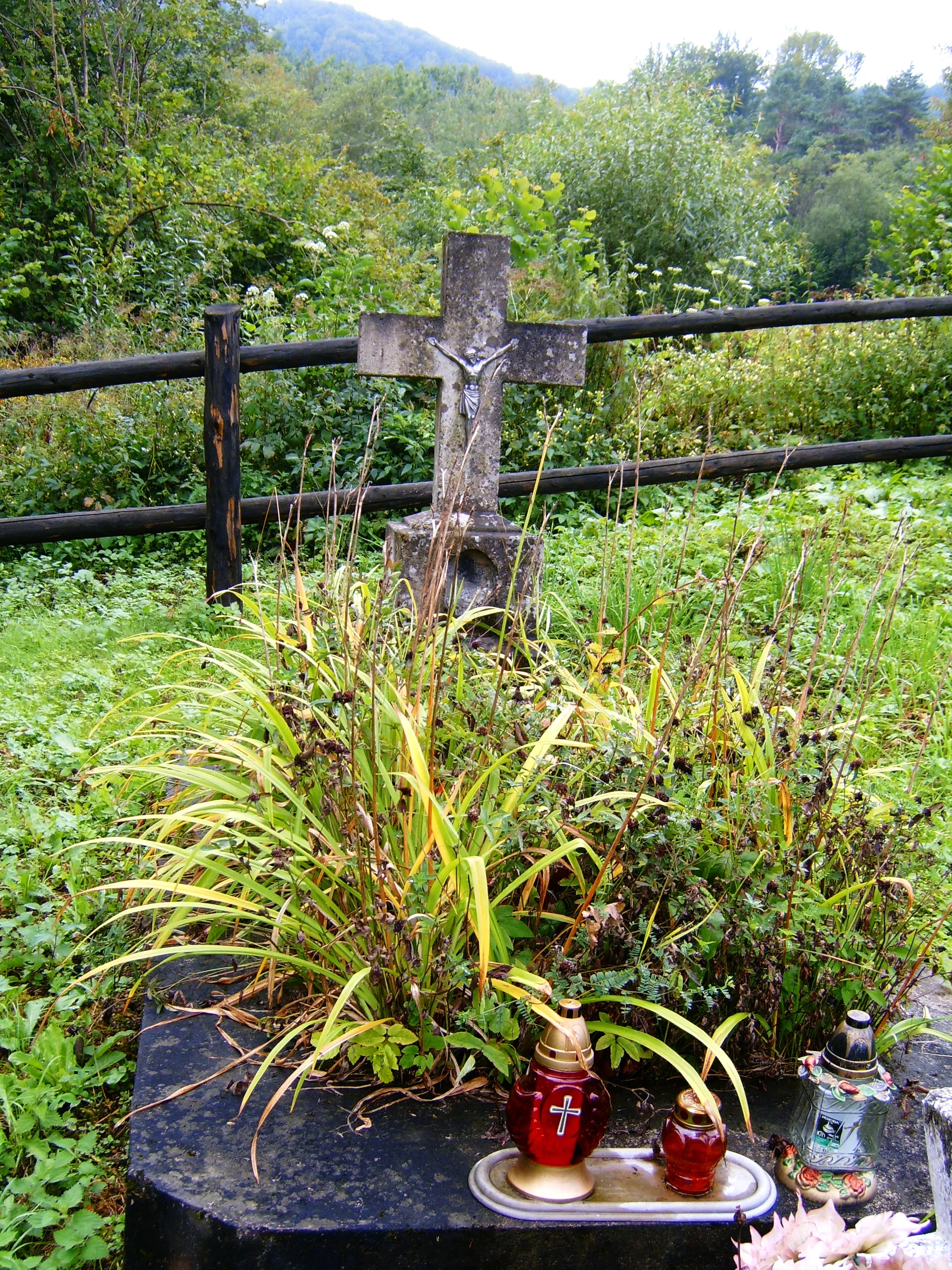 Photo showing: Cmentarz w Cisowcu