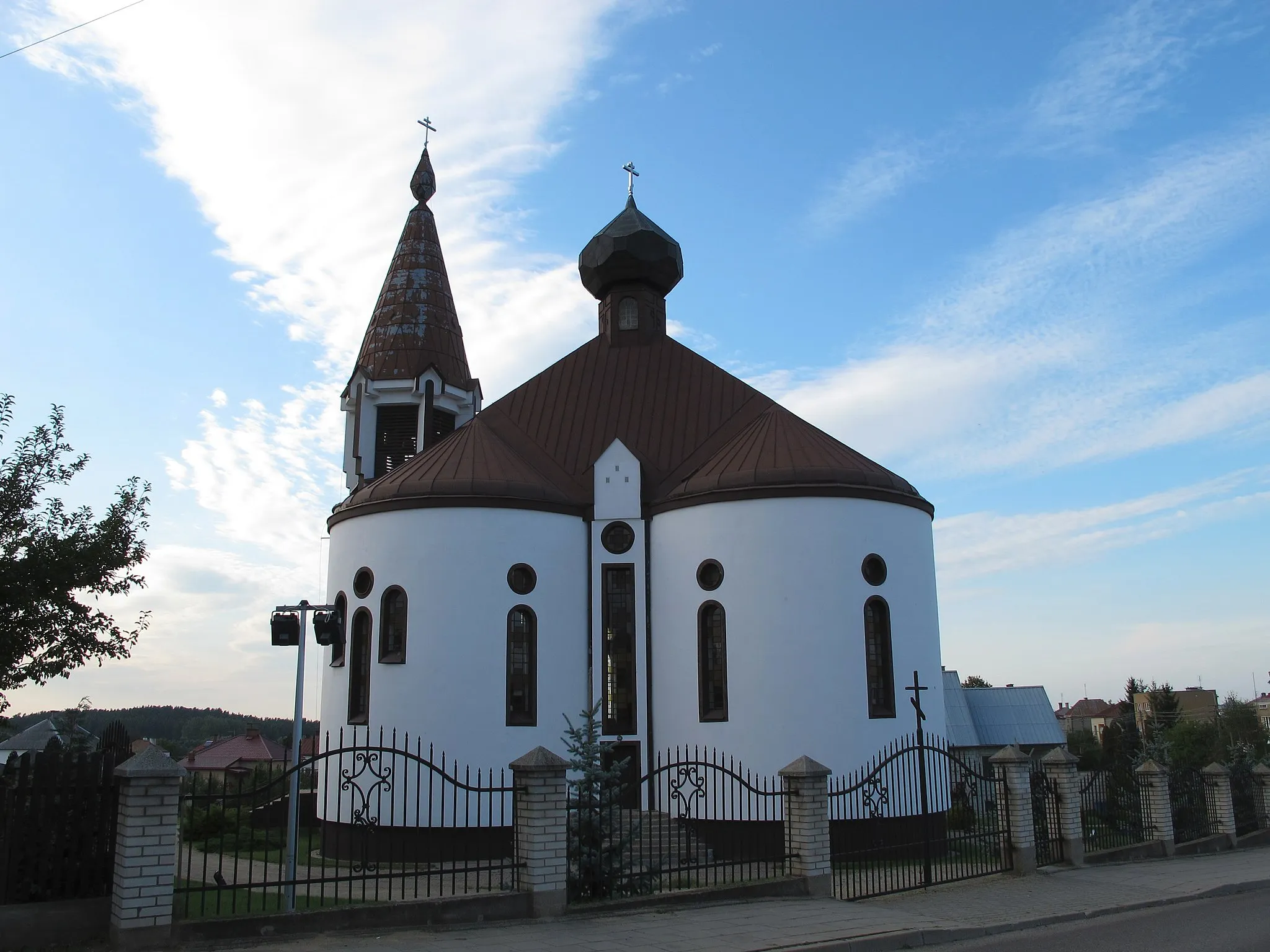 Photo showing: Saint John the Evangelist orthodox church by Kopernika 10 street in Dąbrowa Białostocka, Dąbrowa Białostocka, podlaskie, Poland