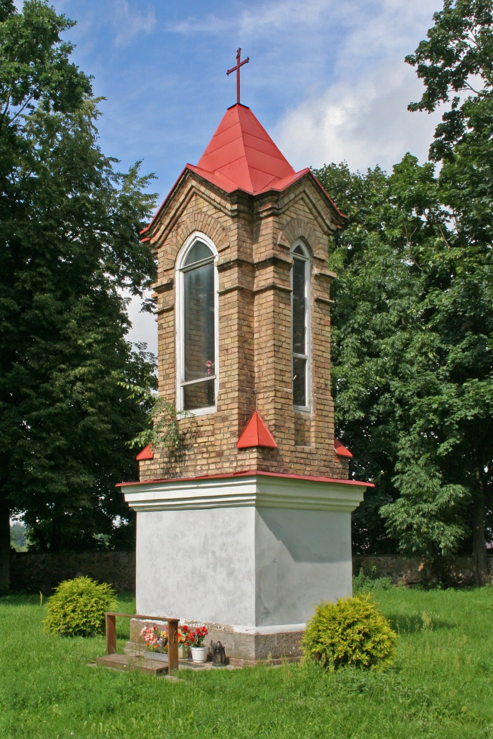 Photo showing: Chapel in Dąbrowa Białostocka.