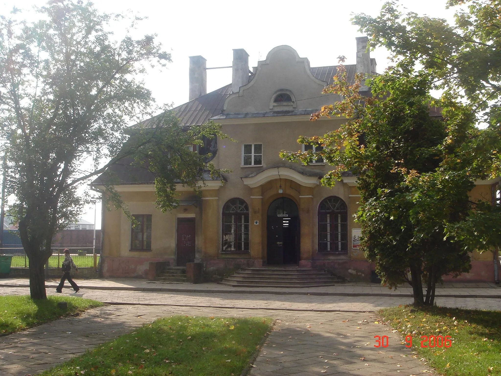 Photo showing: this photo shows the railway station in Mońki (poland)