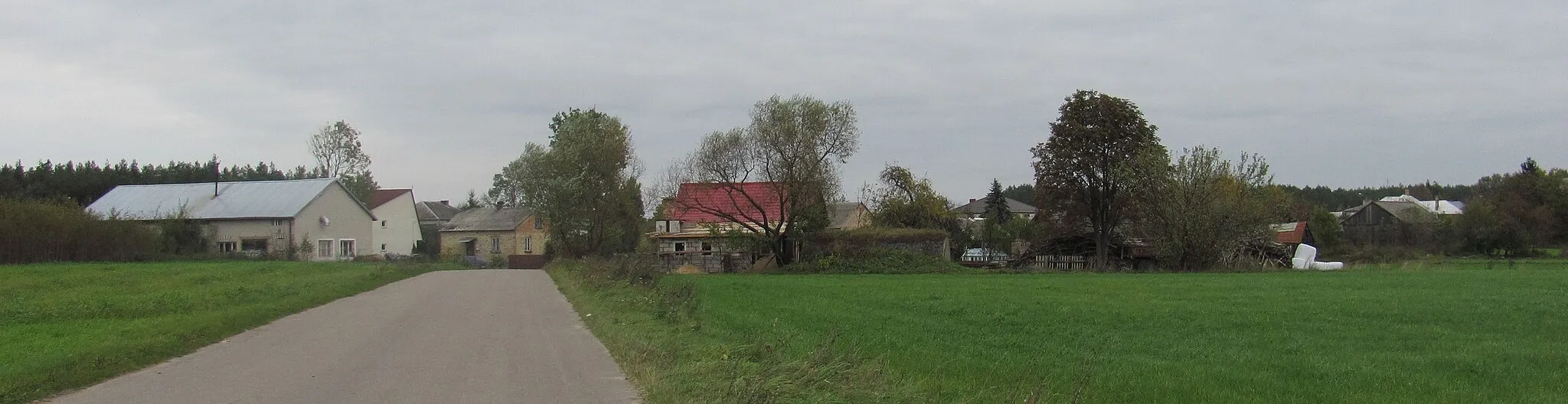 Photo showing: Widok wsi od południa.