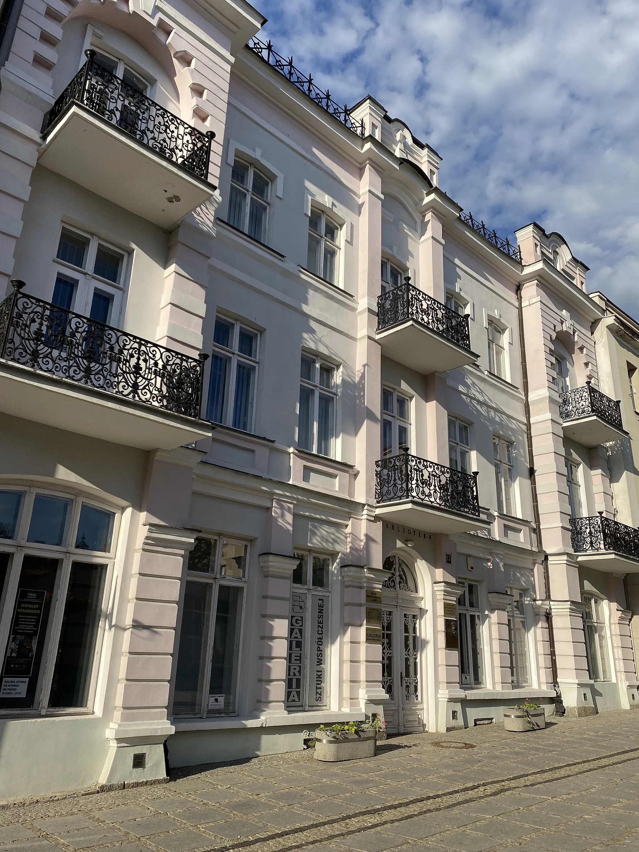 Photo showing: Miejska Biblioteka Publiczna w Łomży