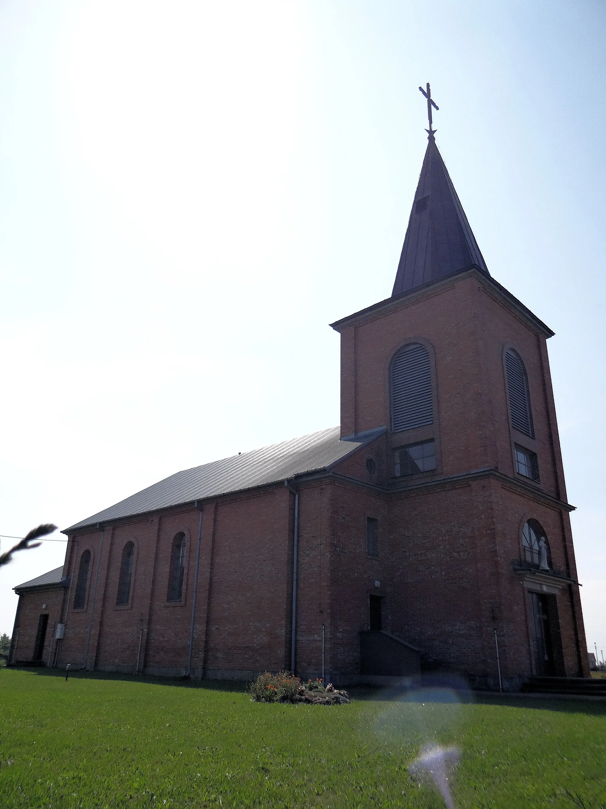 Photo showing: Divine Mercy church in Paproć Duża