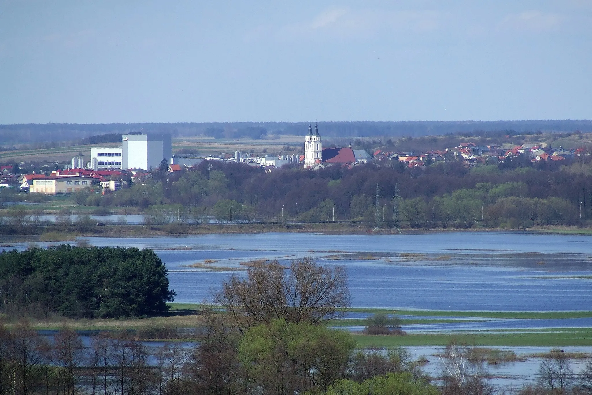 Photo showing: Piątnica Poduchowna widziana z okolicy Starej Łomży