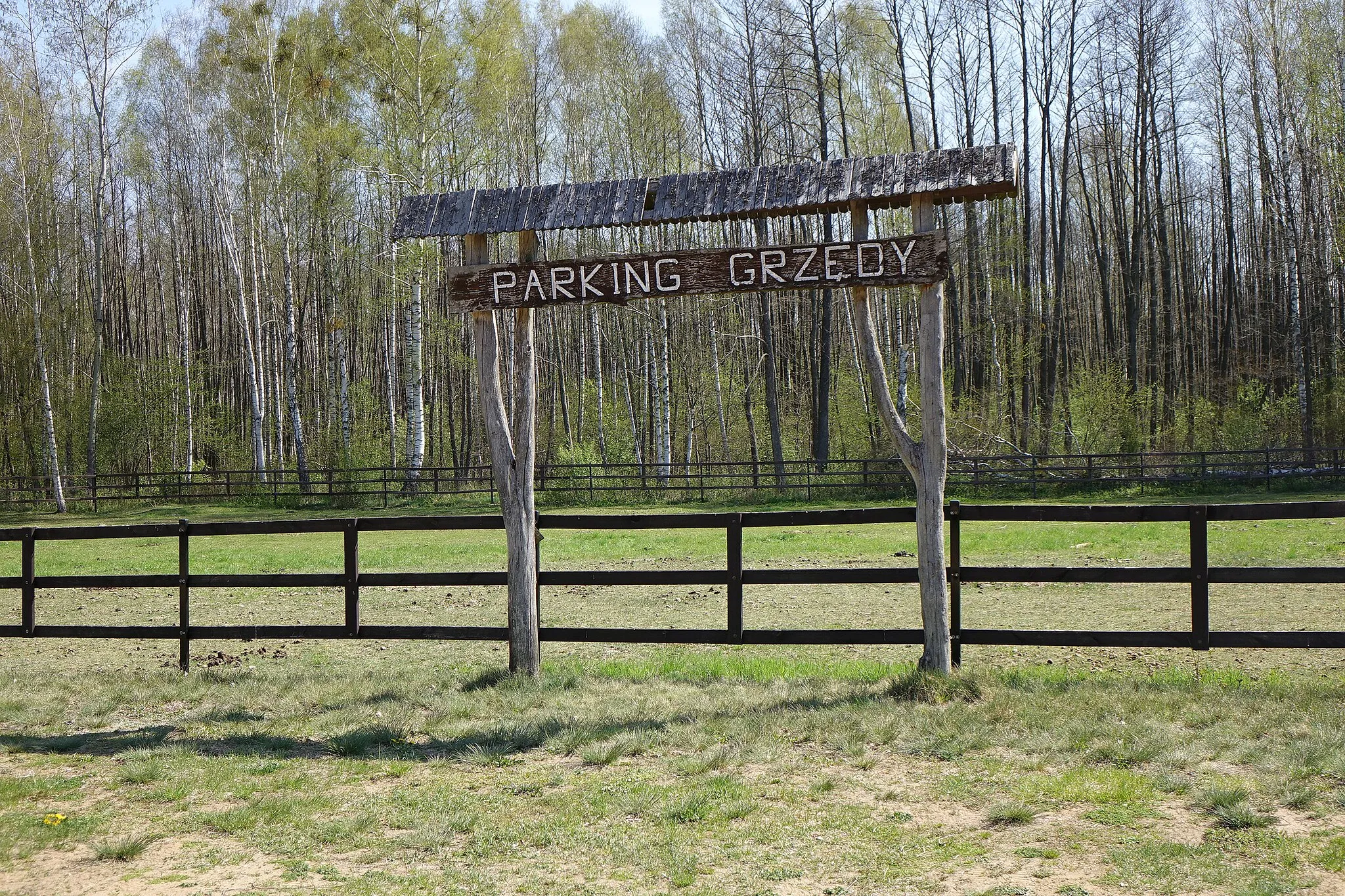 Photo showing: Parking w Grzędach