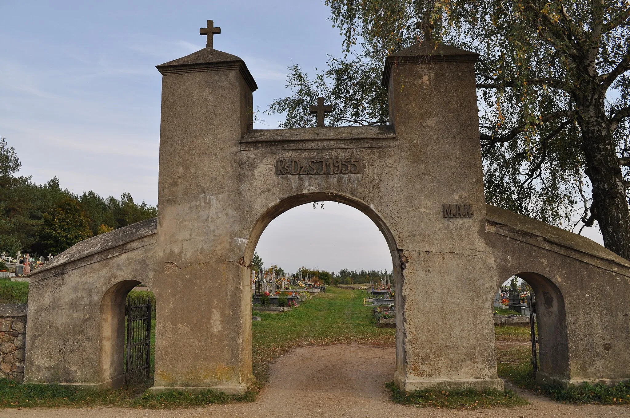 Photo showing: Cmentarz katolicki w Nowym Dworze, gmina Nowy Dwór, powiat sokólski