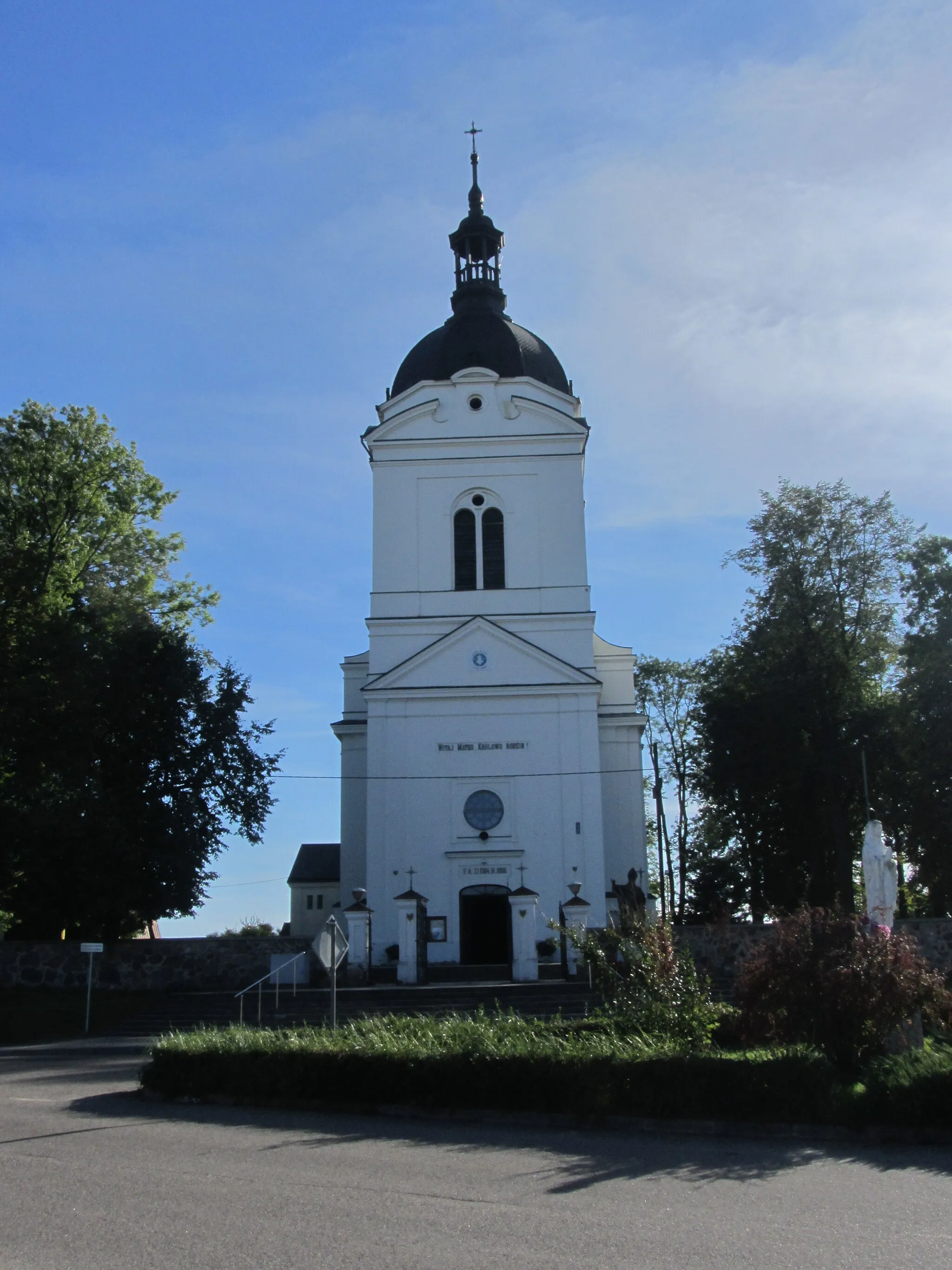 Photo showing: Juchnowiec Kościelny - kościół parafialny p.w. Św. Trójcy (zabytek nr 210 z 20.10.1966)