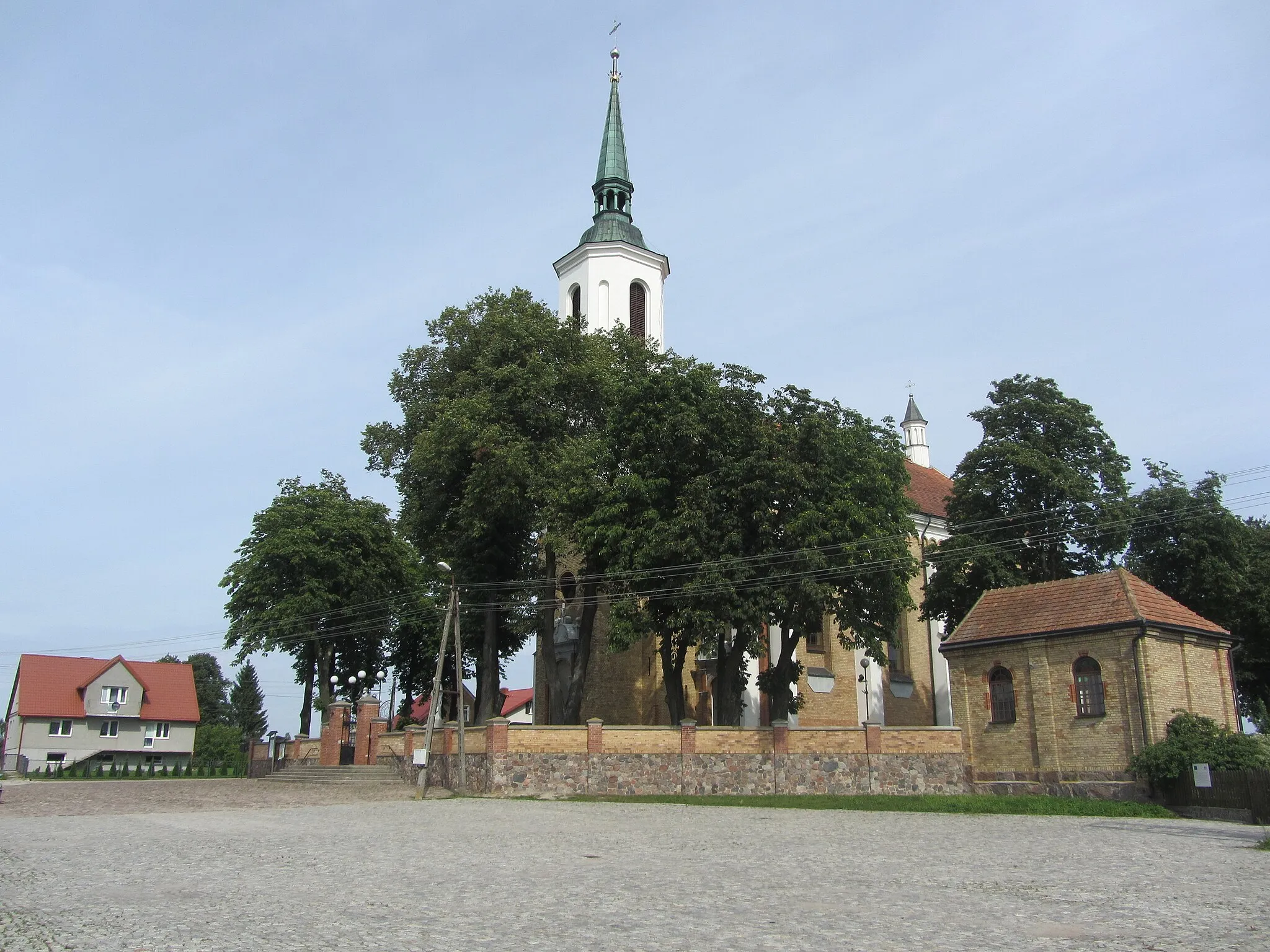 Photo showing: Dobrzyniewo Kościelne - kościół parafialny p.w. Zwiastowania NMP (zabytek nr 460 z 16.08.1979)