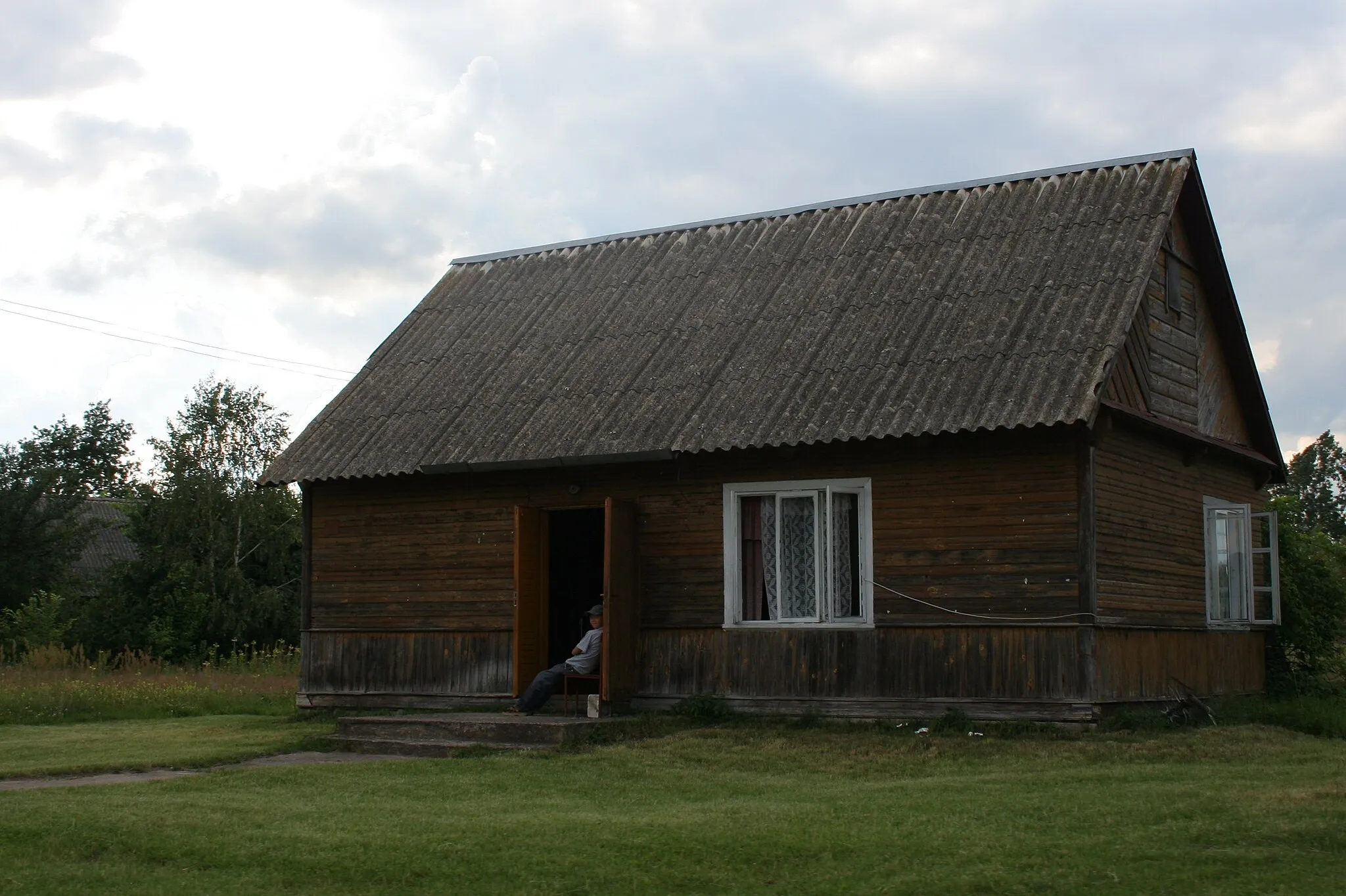 Photo showing: Klub wiejski w Wólce Terechowskiej.