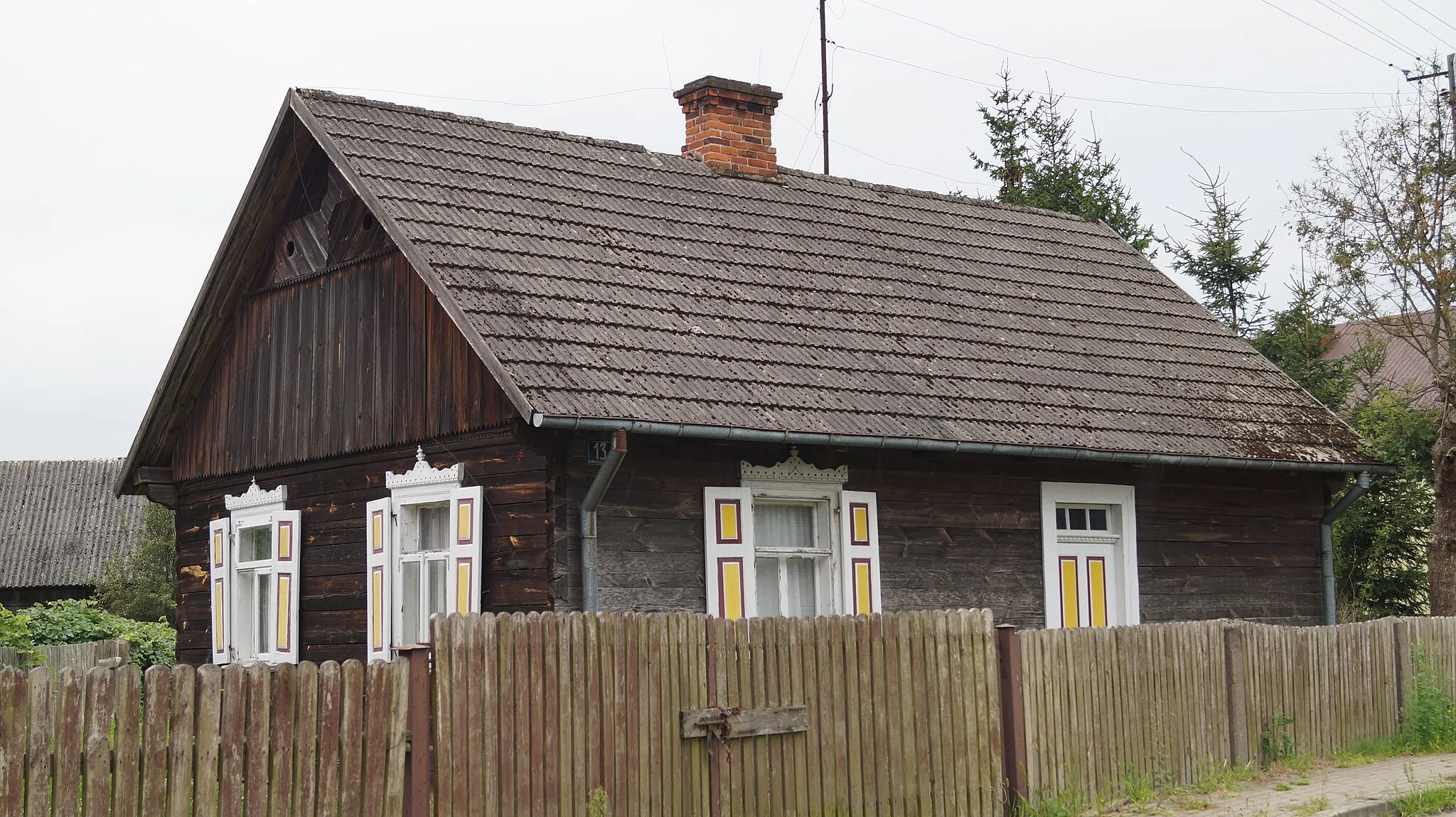 Photo showing: Drewniana chałupa w Nagoszewie