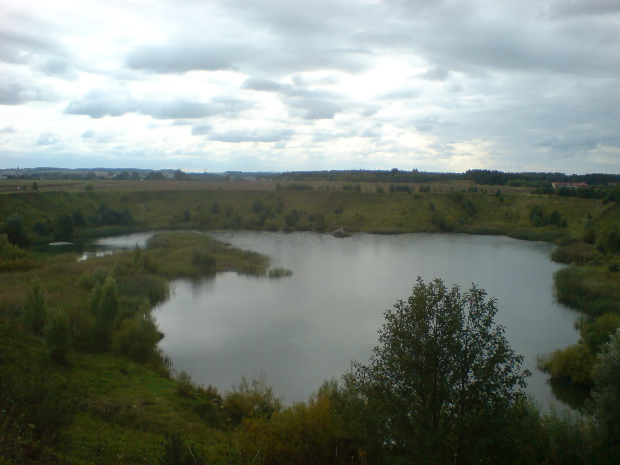 Photo showing: Barniewice – staw, dawna żwirownia.