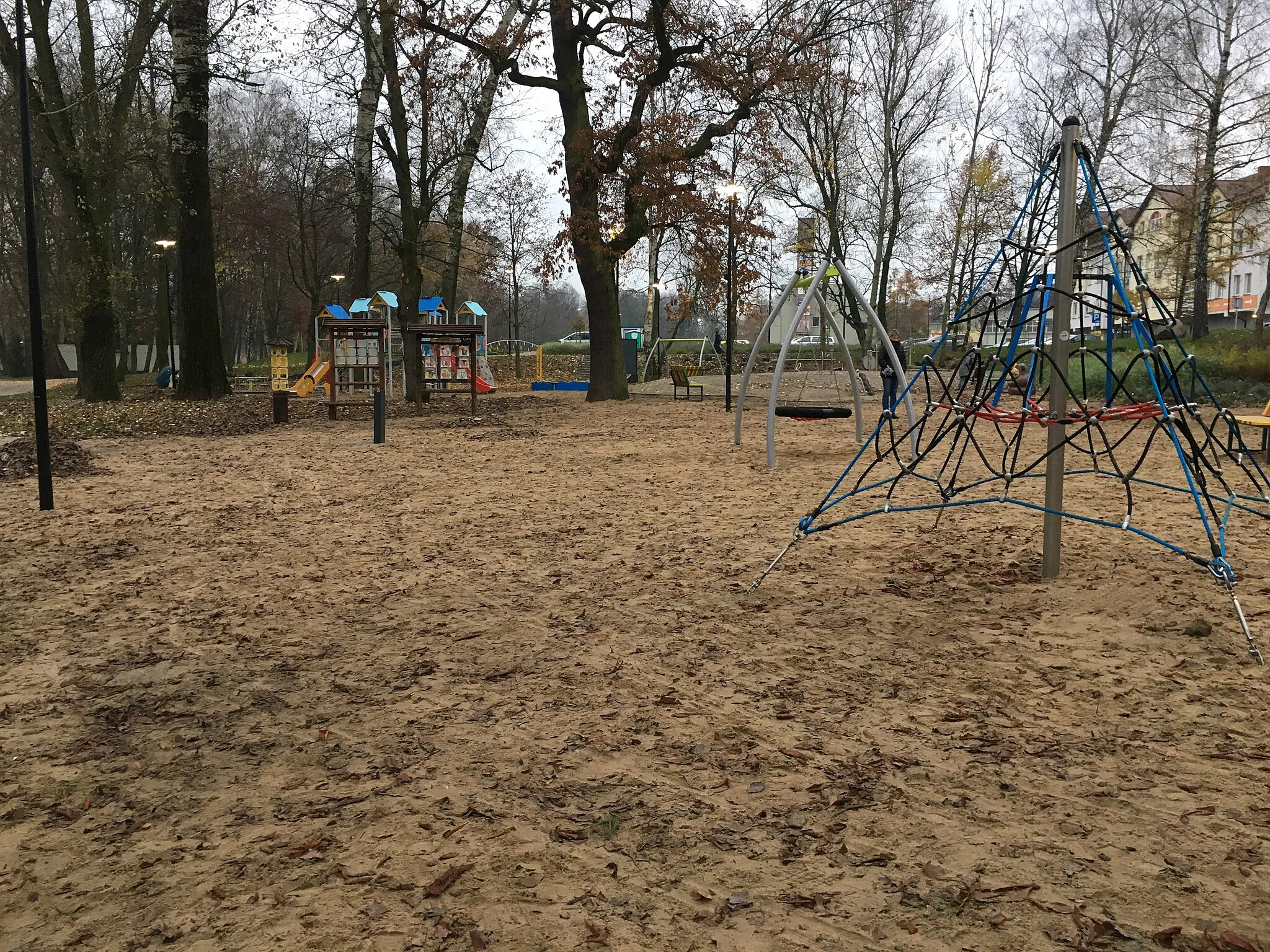Photo showing: Plac Zabaw, Park Miejski w Starogardzie Gdańskim.