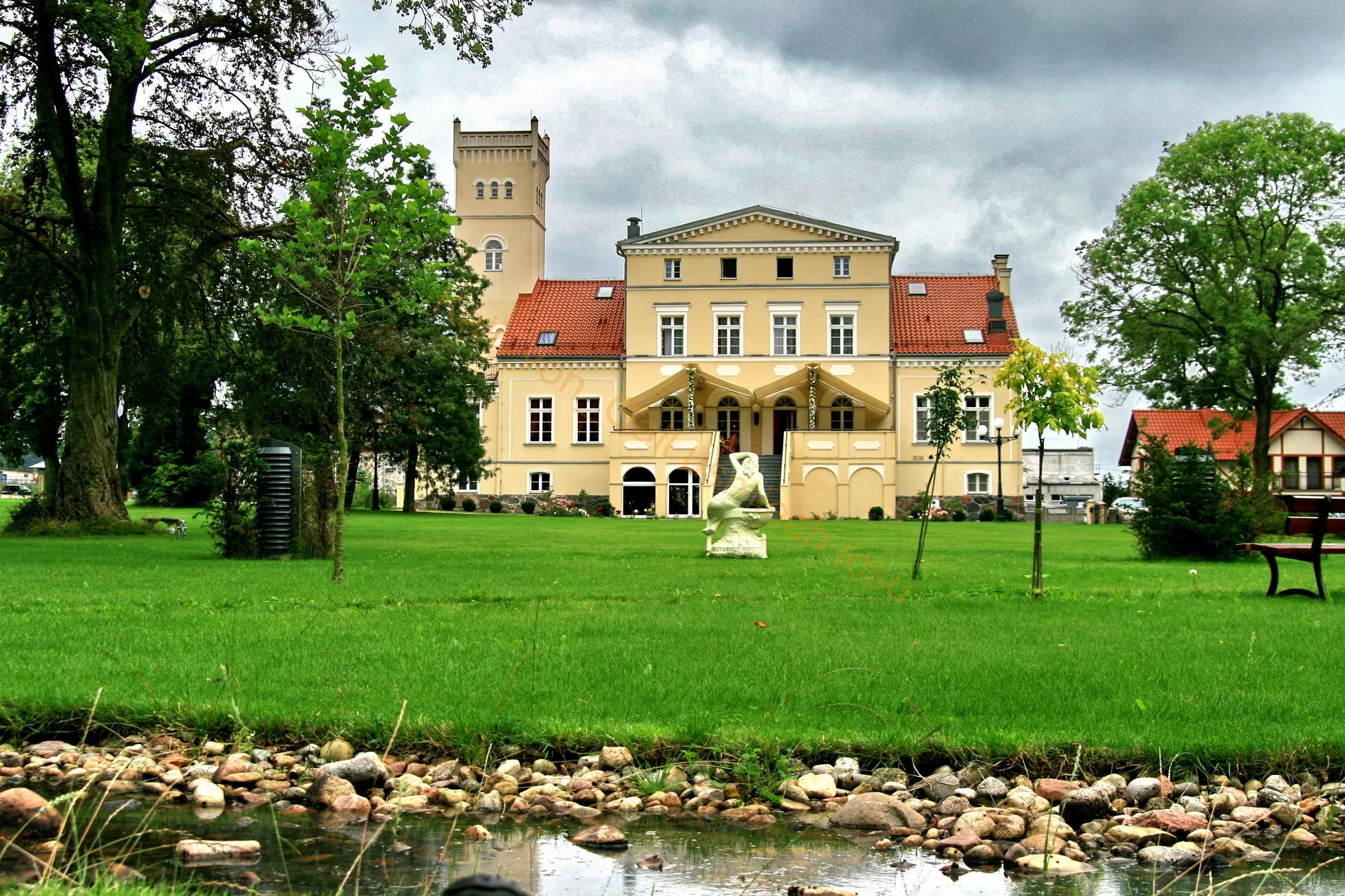 Photo showing: Rekowo Górne, ul. Lipowa 24 - pałac, obecnie hotel, poł. XIX