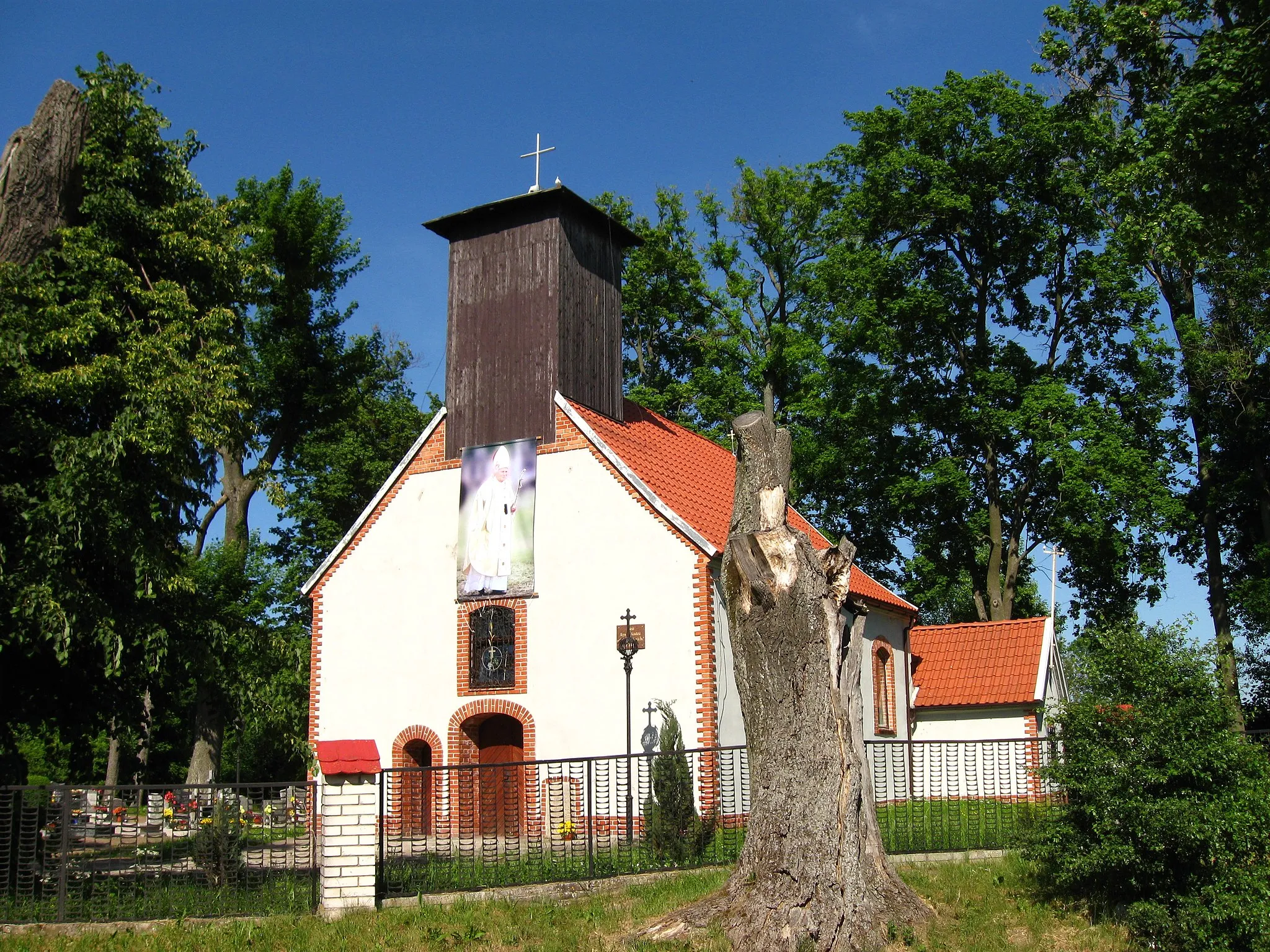 Photo showing: Żuława - kościół p.w. Podwyższenia Krzyża Świętego (zabytek nr rejestr. A-313)