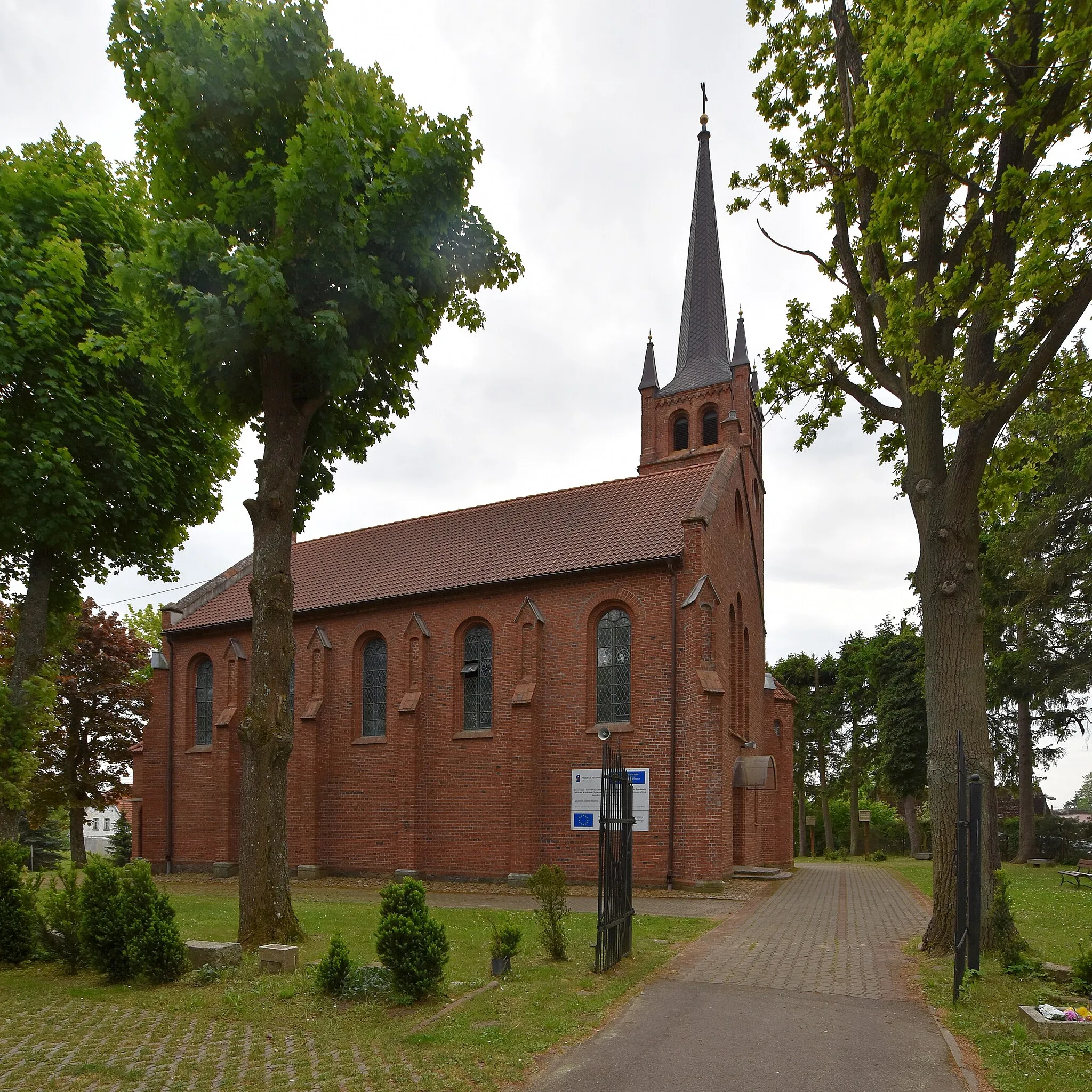 Photo showing: Bruskowo Wielkie, kościół Niepokalanego Poczęcia Najświętszej Maryi Panny