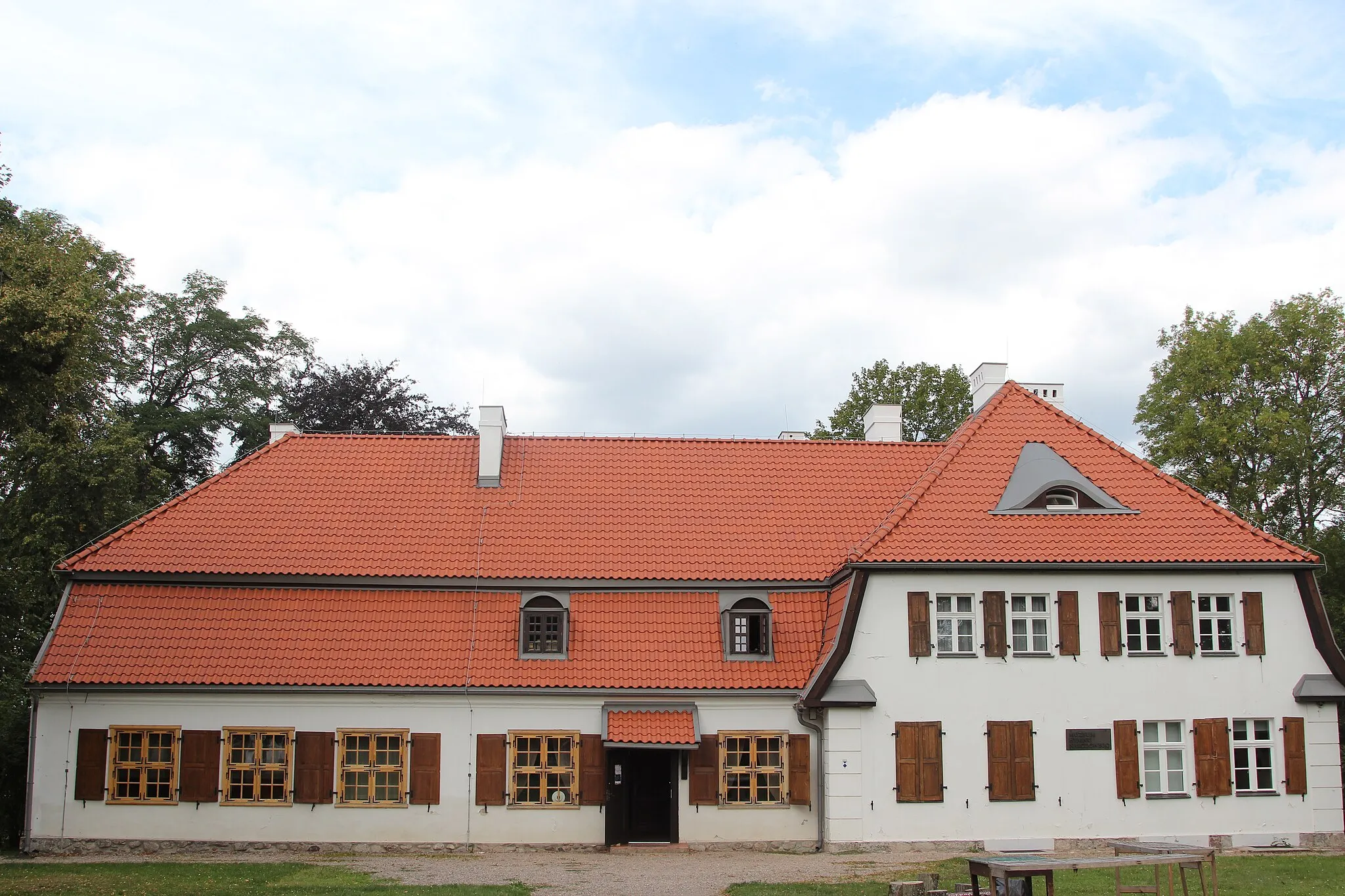 Photo showing: Muzeum Hymnu Narodowego Jozef Wybicki Manor