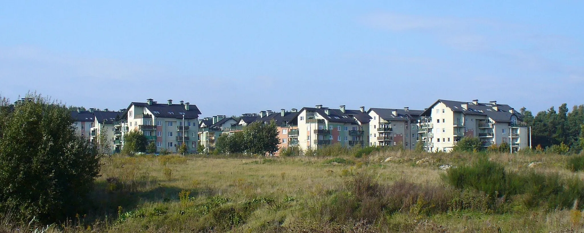 Photo showing: Poland, Gdynia-Dąbrowa, buildings Rdestowa street