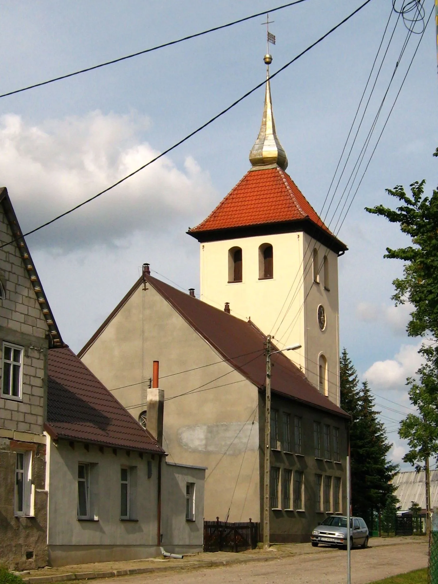 Photo showing: Rudno - wieża kościoła - relikt barokowego kościoła z 1761 r. Widok od strony północnej. Pierwotnie kościół ewangelicki, obecnie kościół filialny.