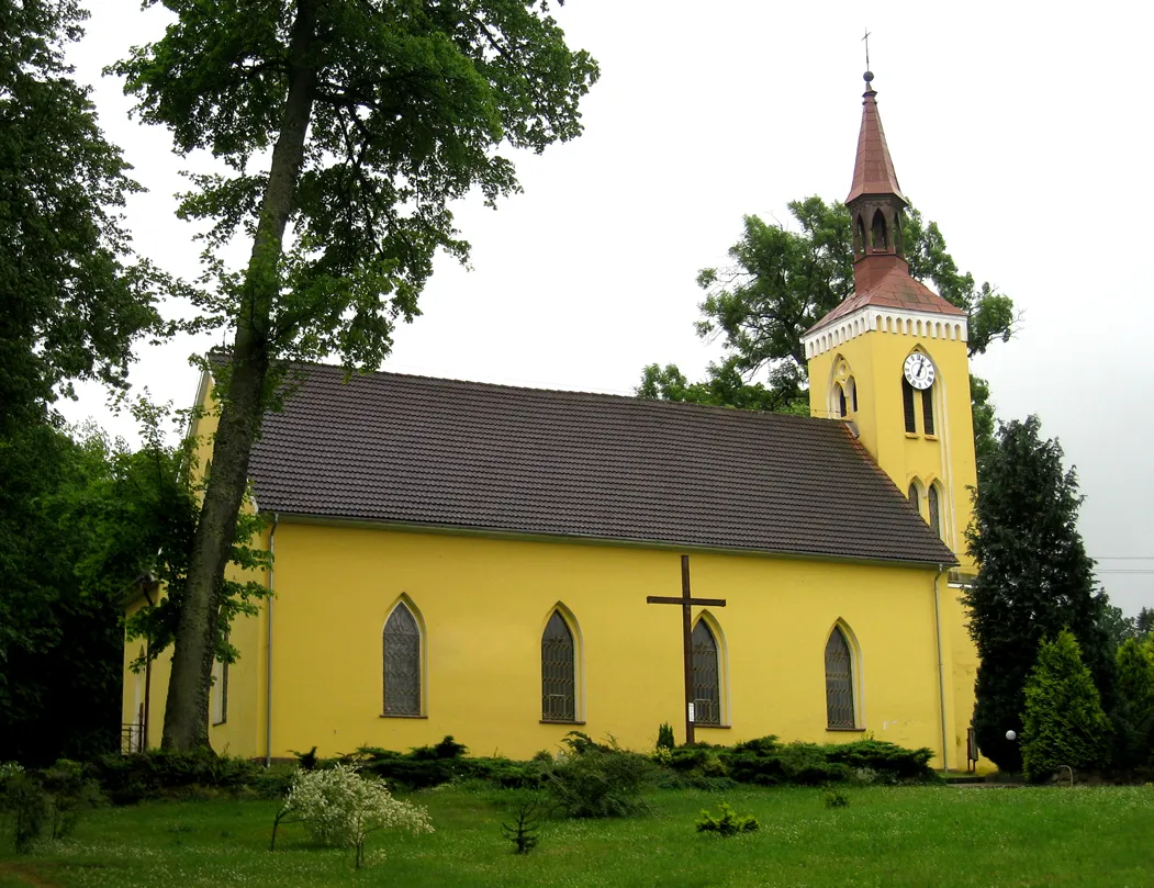 Photo showing: Andrew Bobola parish church in Sulechówko, Poland.
