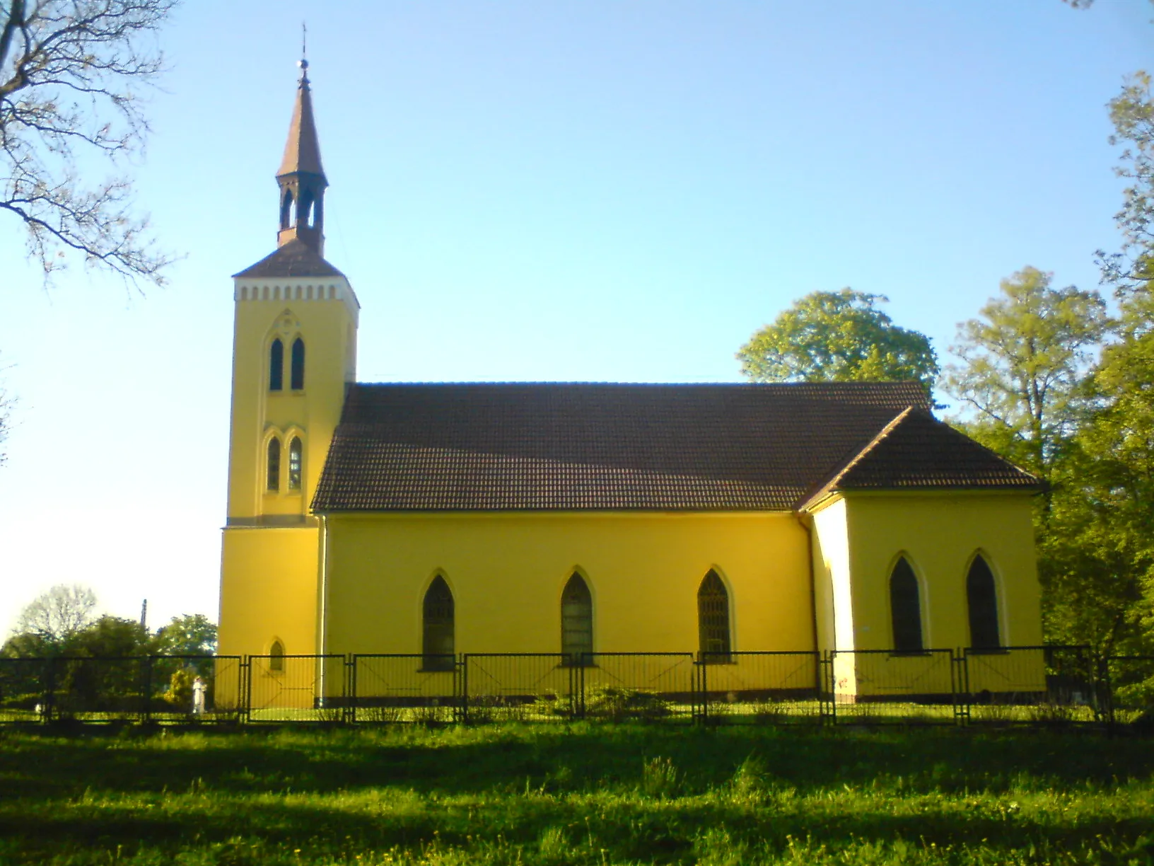 Photo showing: Saint Andrzej Bobola church in Sulechówko, Poland