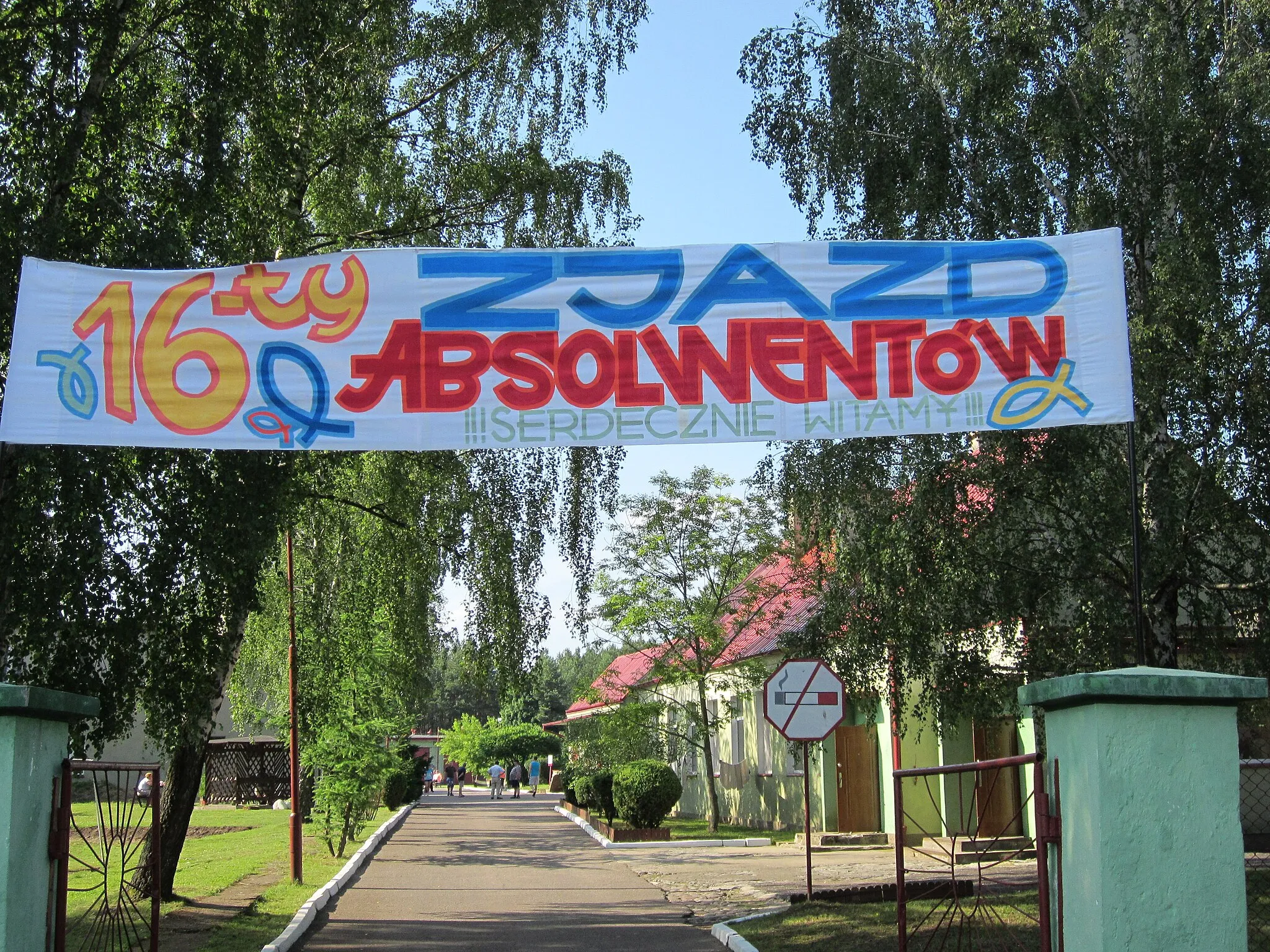 Photo showing: Pod adresem Łękini 17 znajduje się Chrześcijański Ośrodek dla osób uzależnionych Teen Challenge. W dniach 5-8 lipca 2012 roku odbył się na terenie ośrodka już po raz 16 Zjazd Absolwentów.