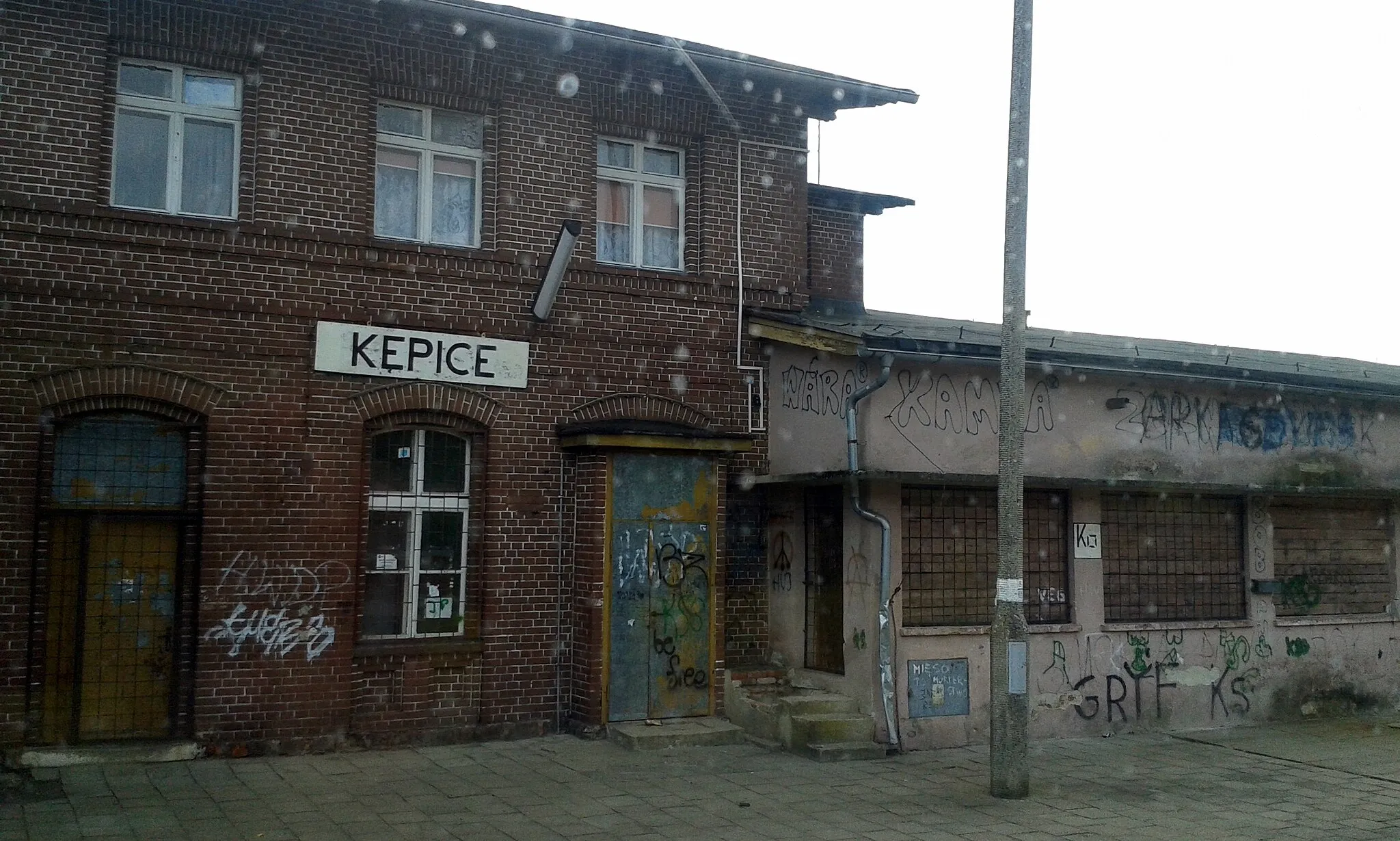 Photo showing: Przystanek kolejowy Kępice