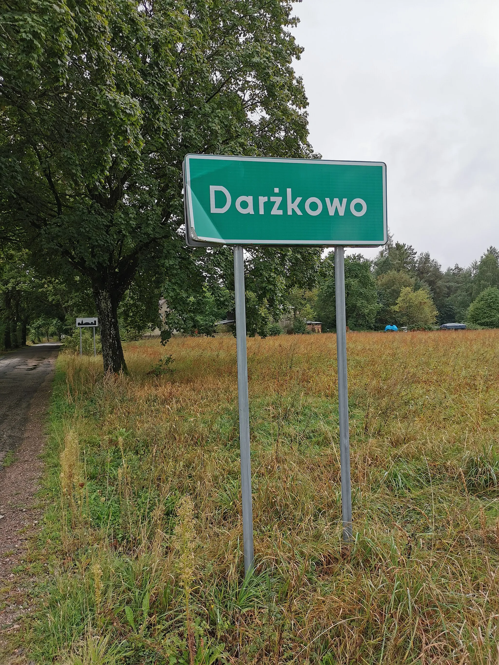 Photo showing: Znak wjazdu do wsi Darżkowo