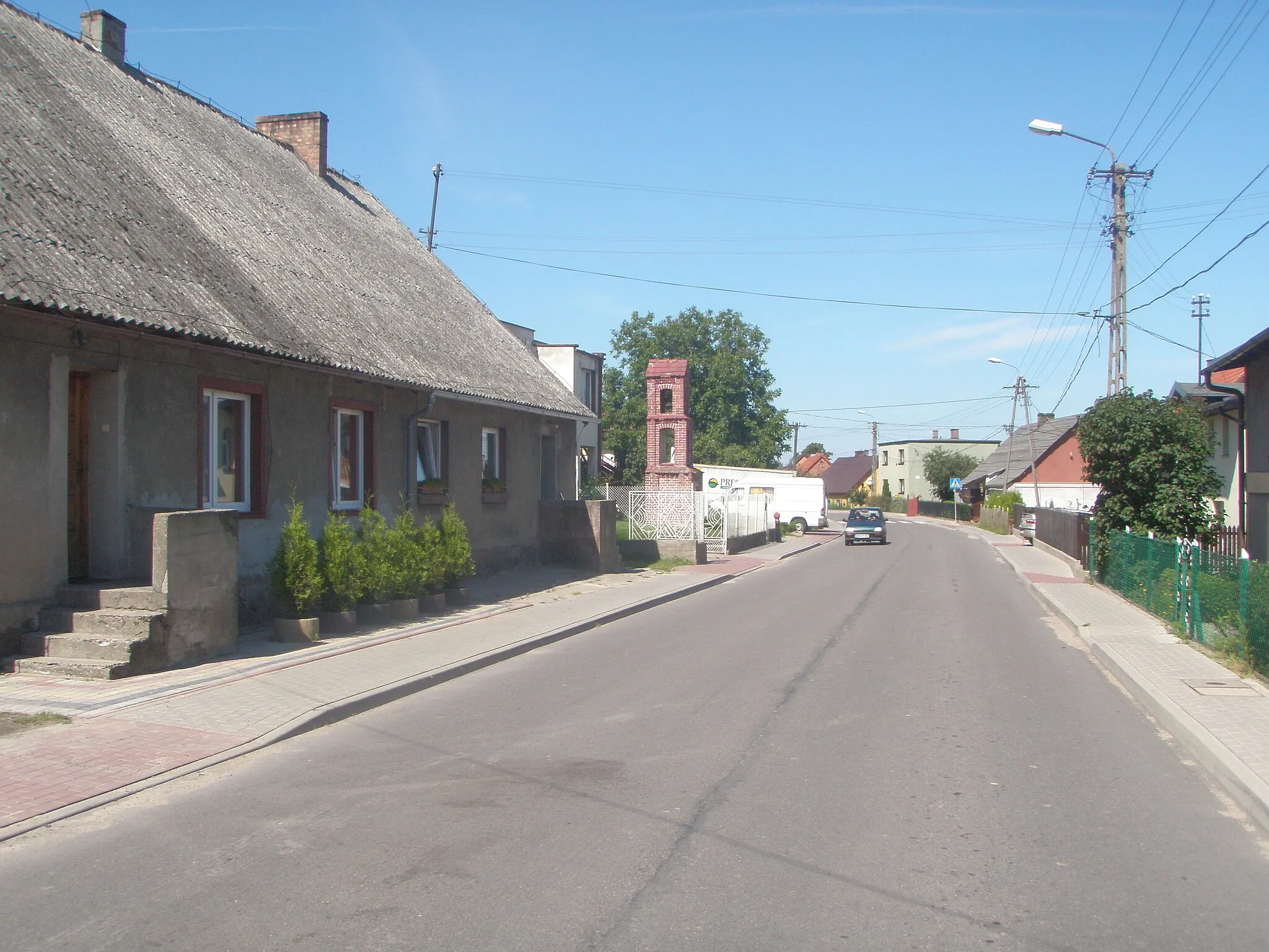 Photo showing: Żelistrzewo, ul. Pucka