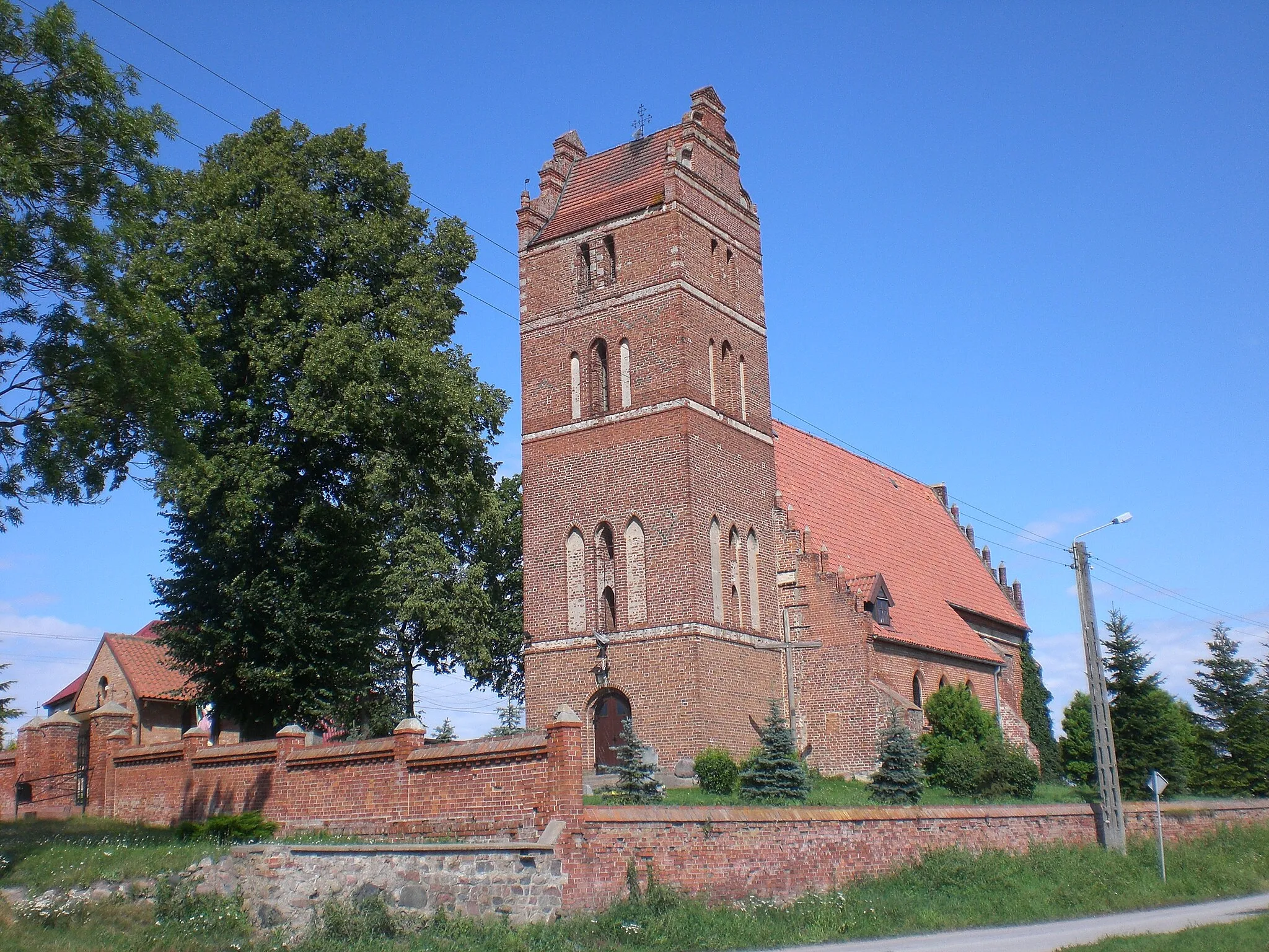 Photo showing: Church in Wielki Garc