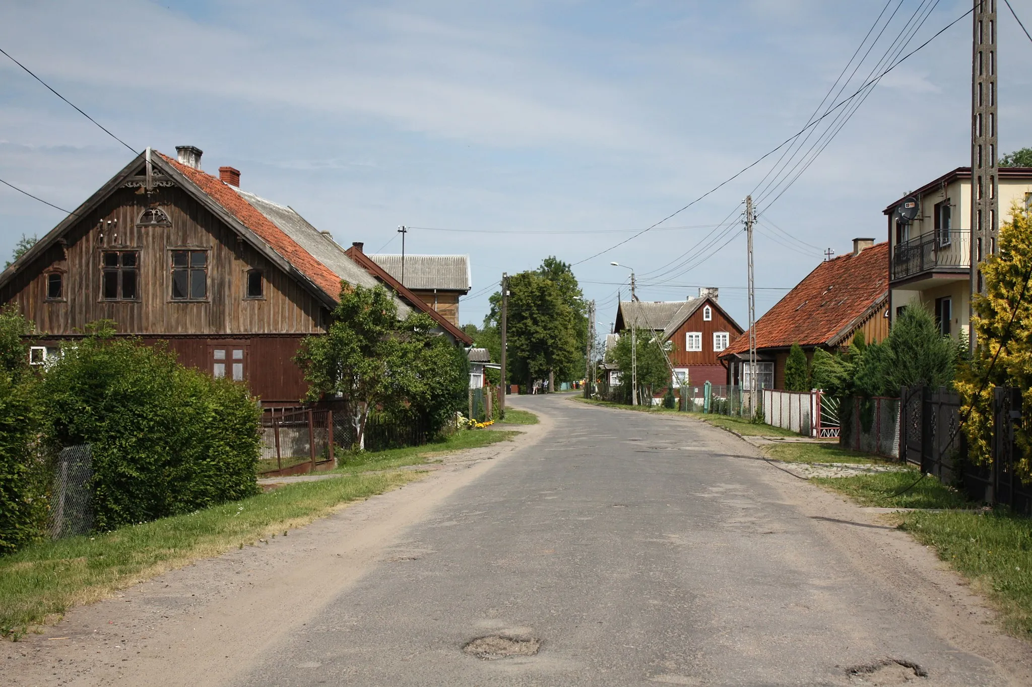 Photo showing: Tujsk