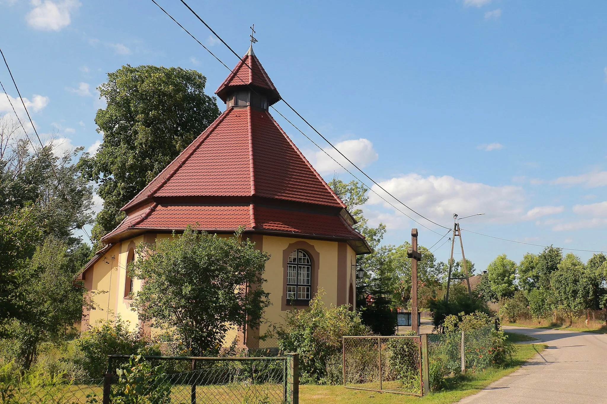 Photo showing: Kościół pw św. Izydora Rolnika w Świetlinie