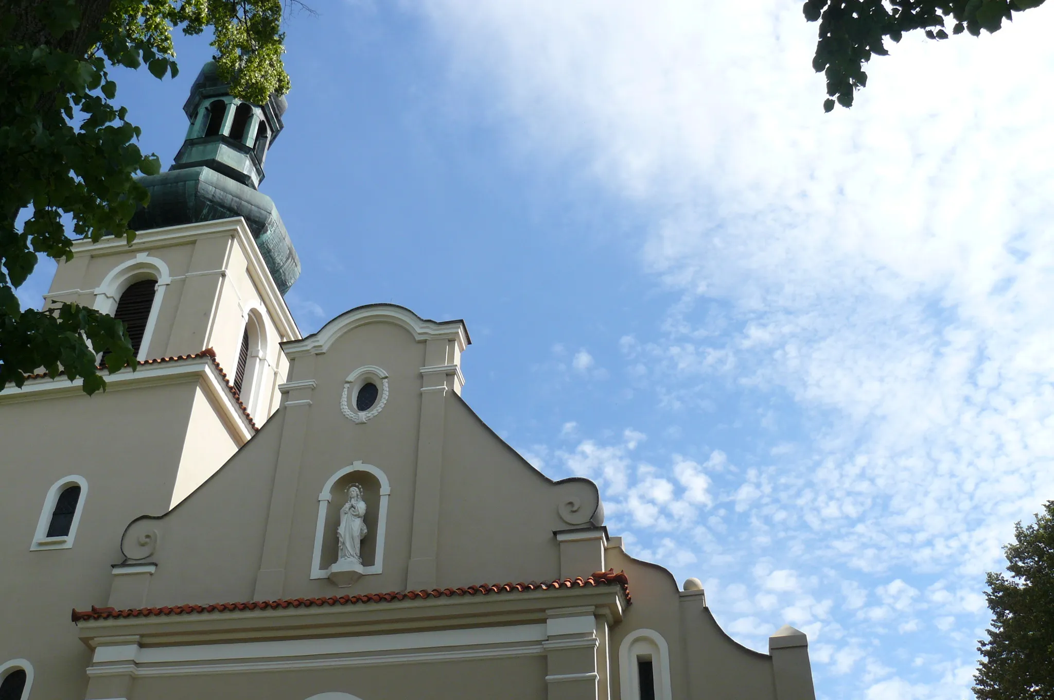 Photo showing: Kościół św. Jana Chrzciciela w Suminie.