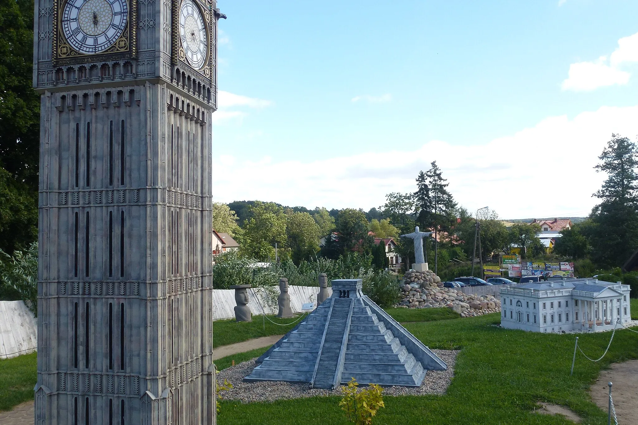 Photo showing: Big Ben - park of Miniature in Strysza Buda