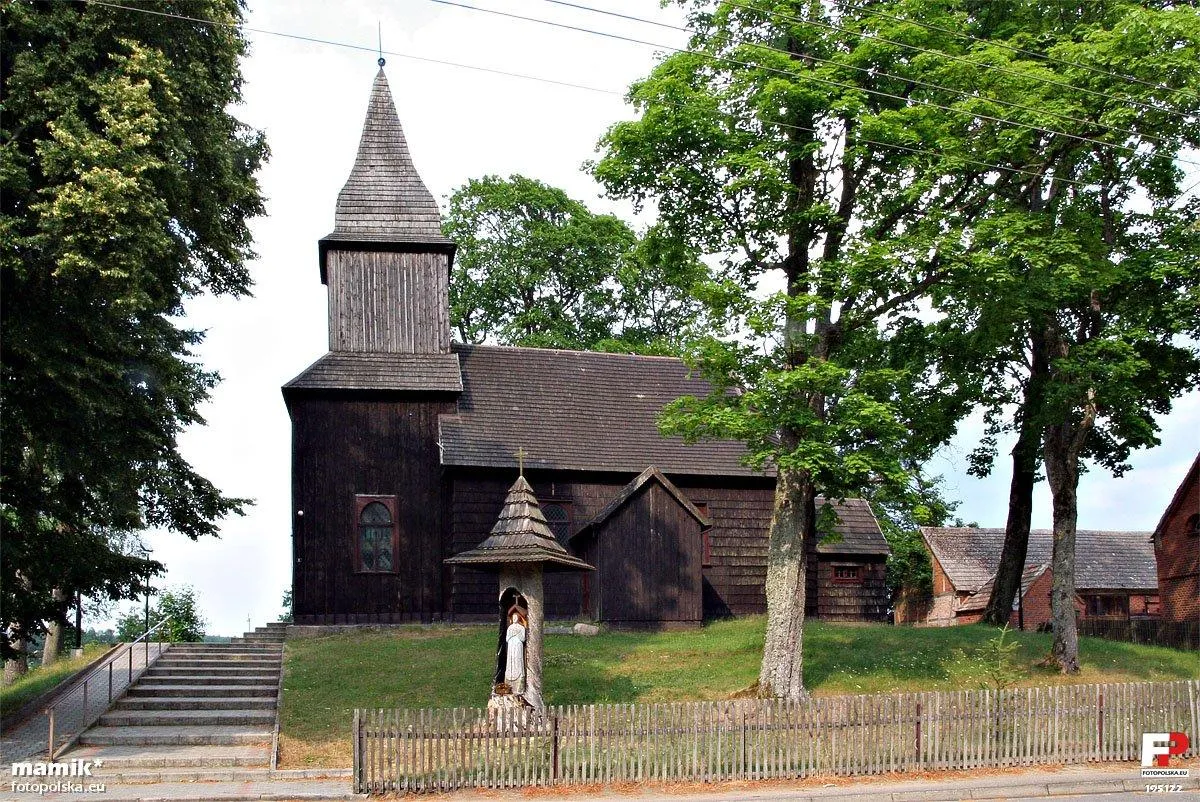 Photo showing: Kościół, widok z głównej drogi