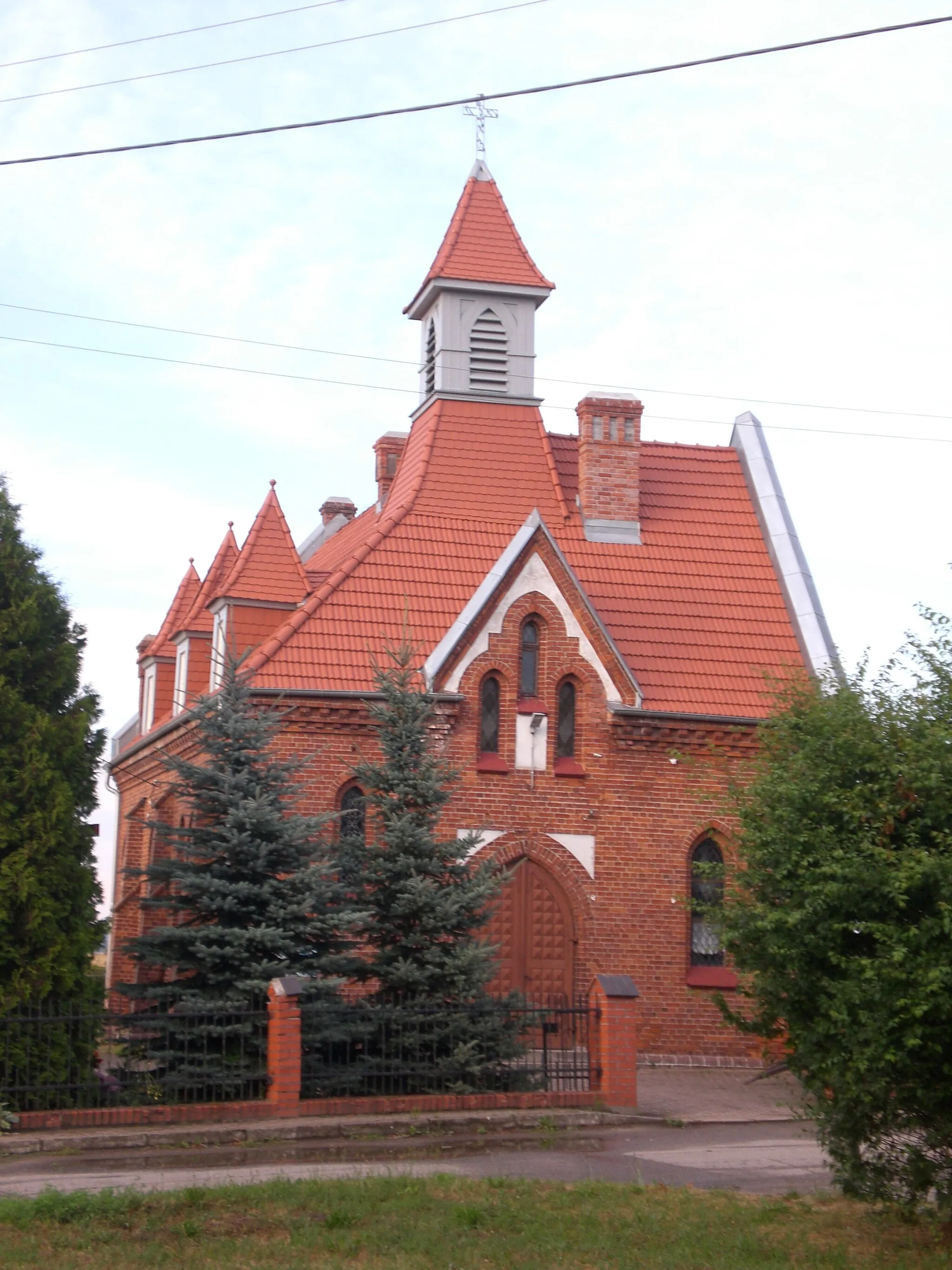 Photo showing: Sacred heart church in Pastwa
