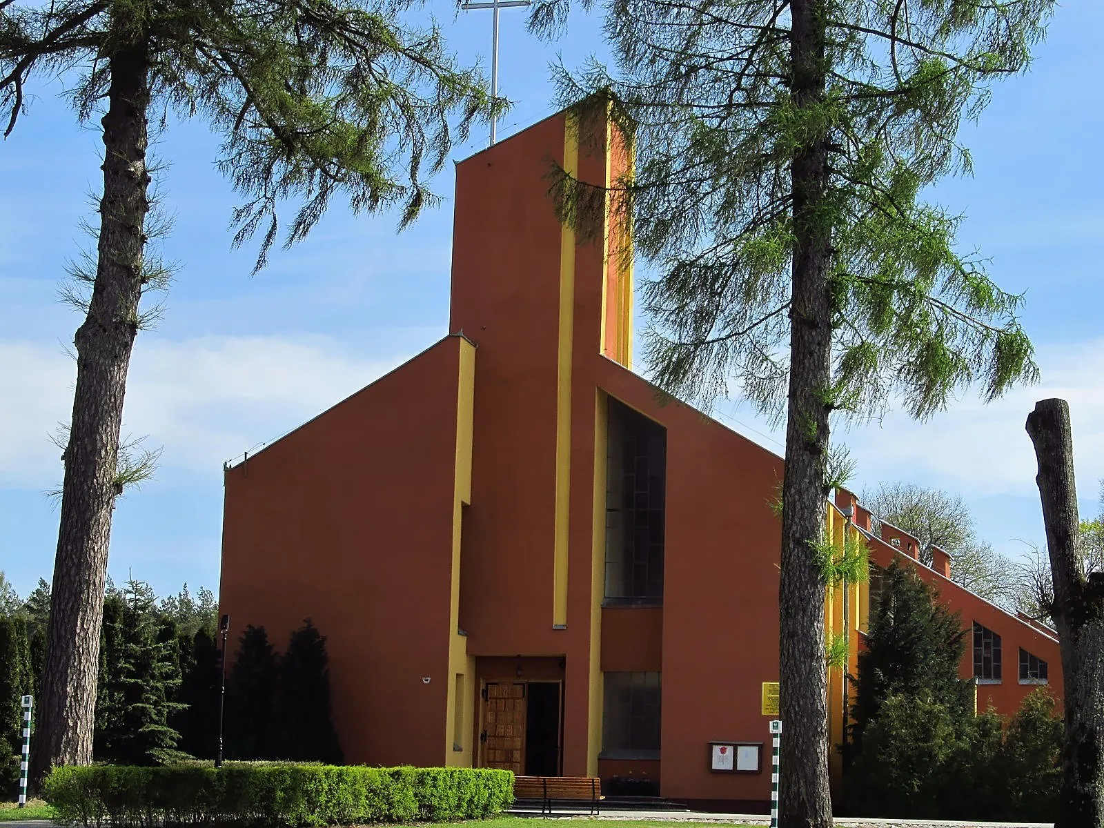 Photo showing: Church of Saint Joseph in Mokre, Poland