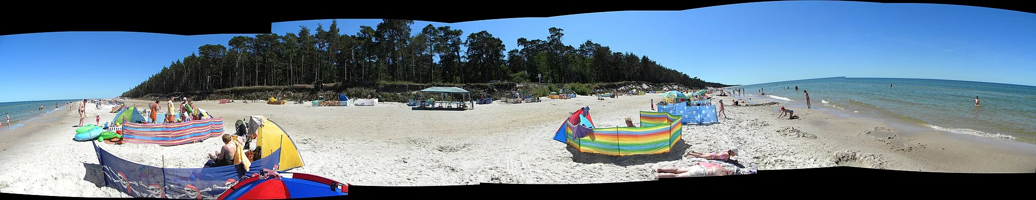 Photo showing: Plaża w Lubiatowie panorama