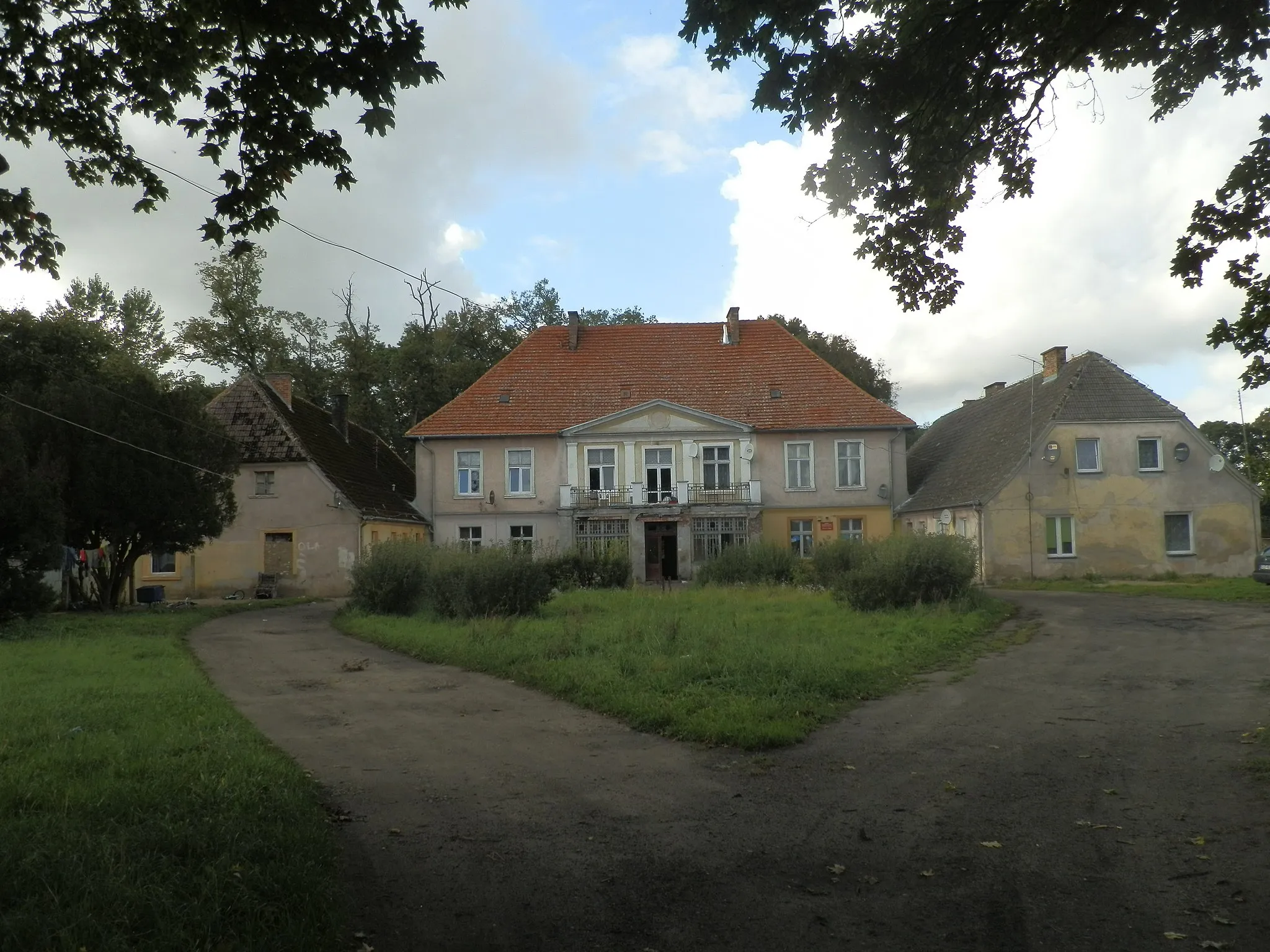 Photo showing: Manor in Leśnice