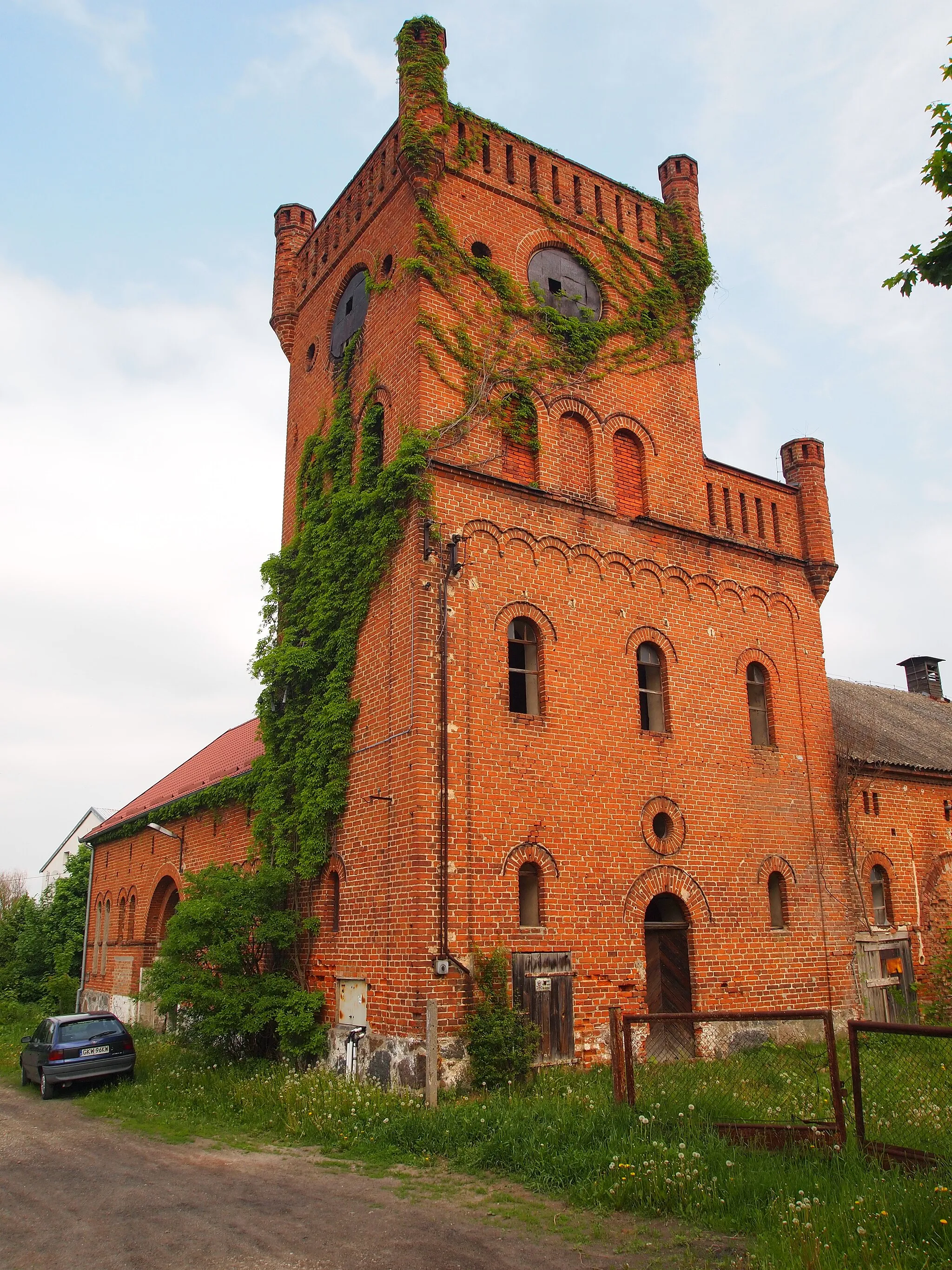 Photo showing: Krzykosy - dwór