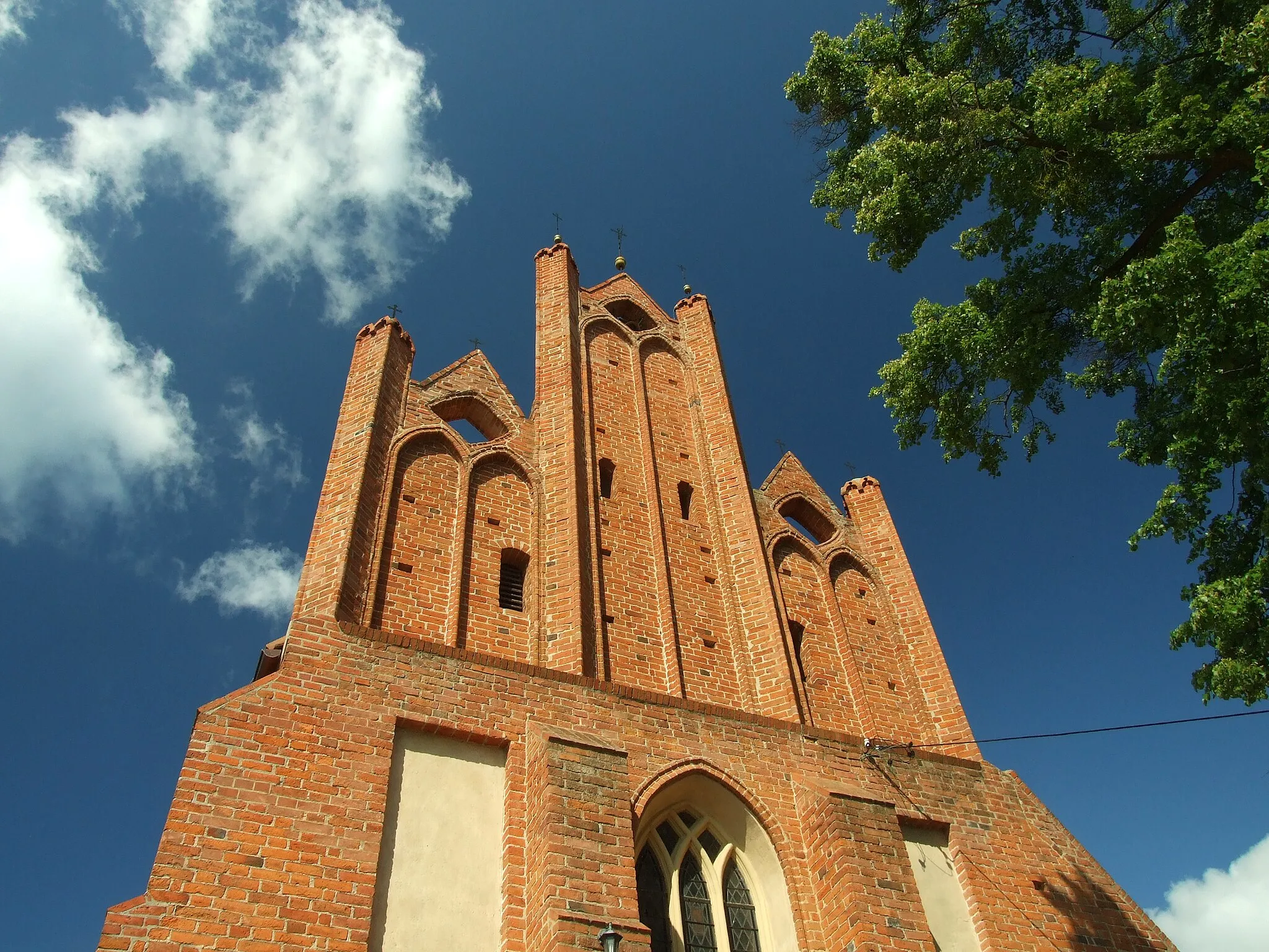 Photo showing: Rear part of the church of the st. Catherine in Klonówka, Poland