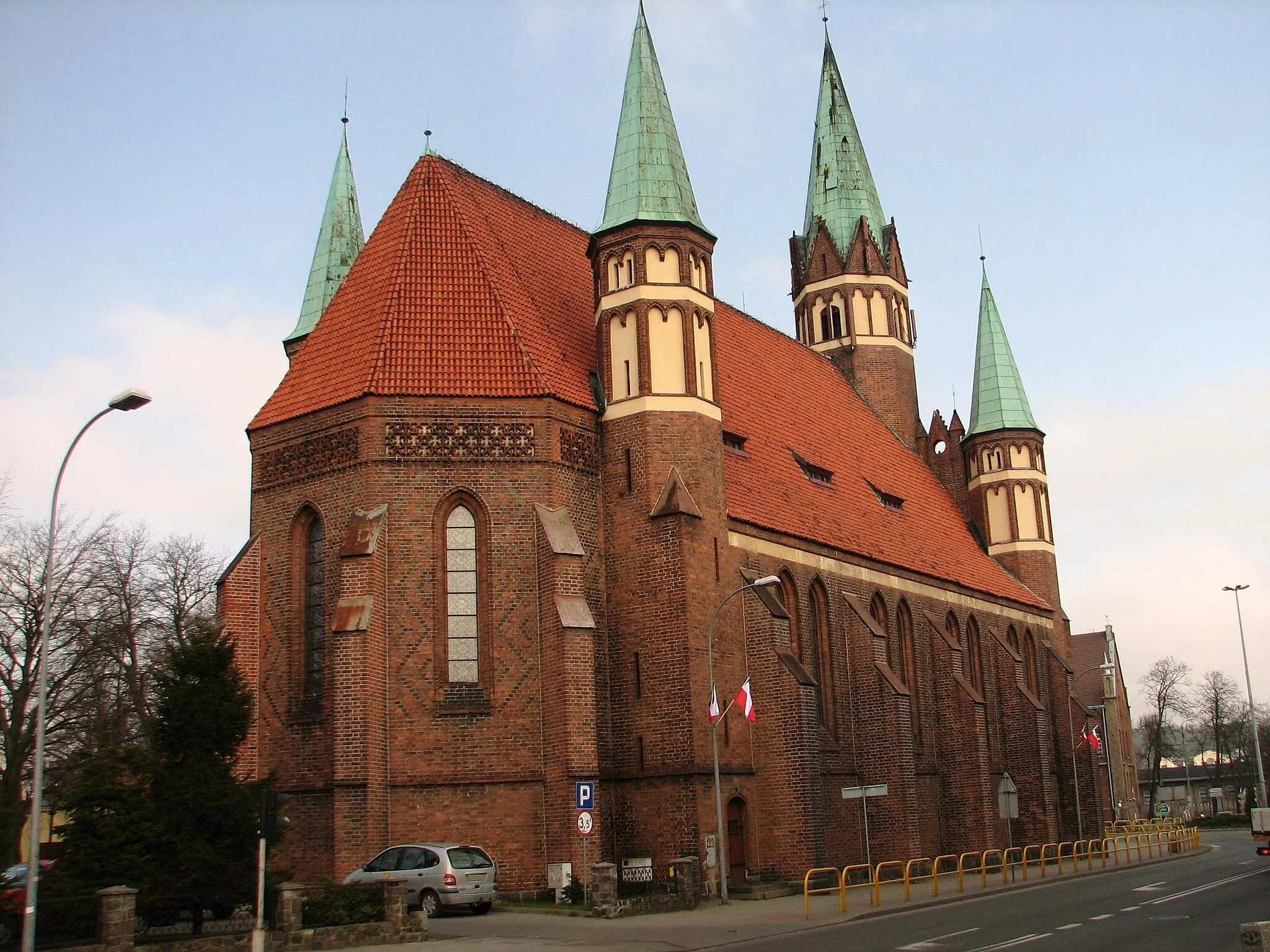Photo showing: Back of Church of Pope Saint Leo the Great in Wejherowo.