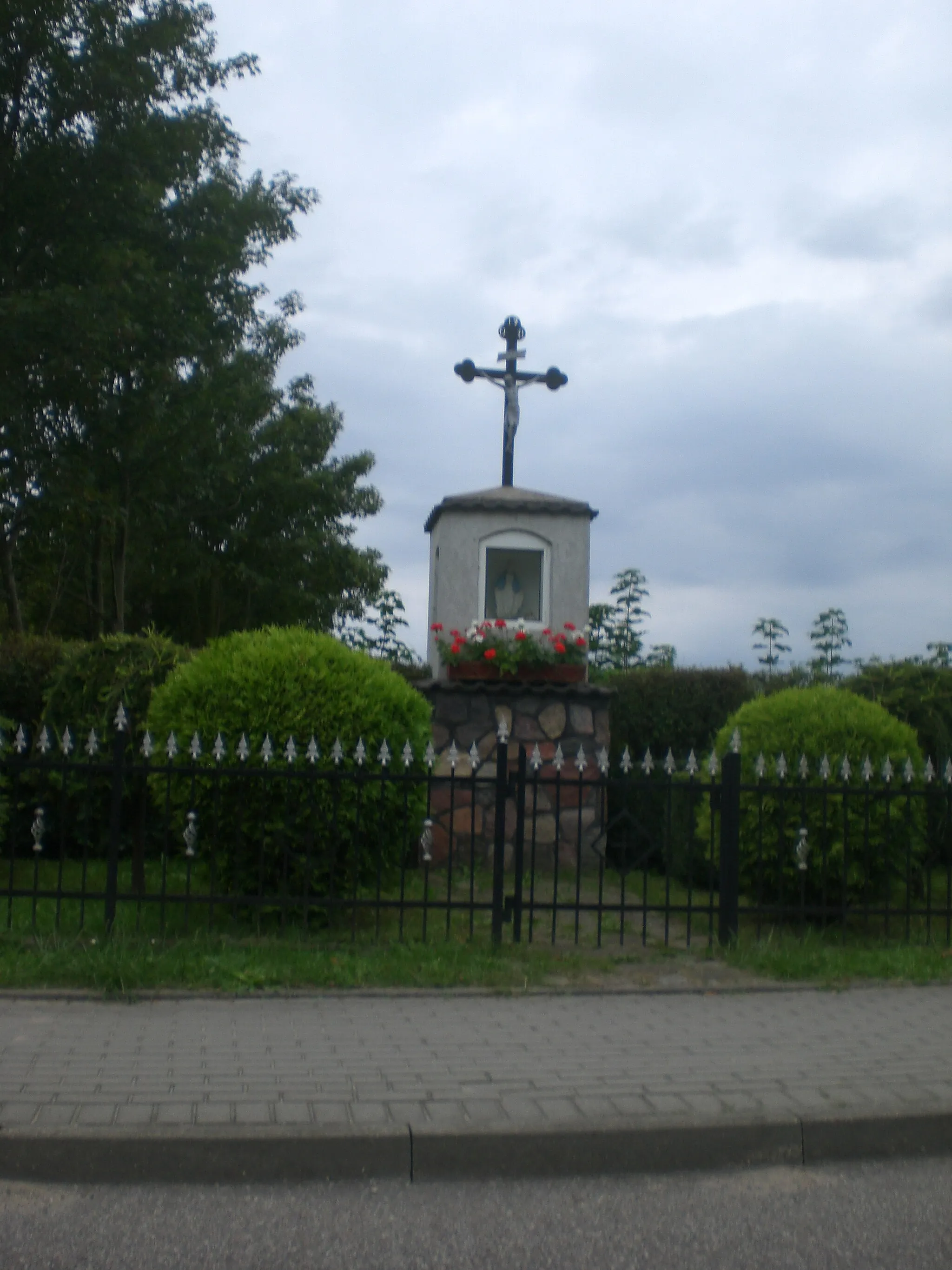 Photo showing: Czerniewo, kapliczka