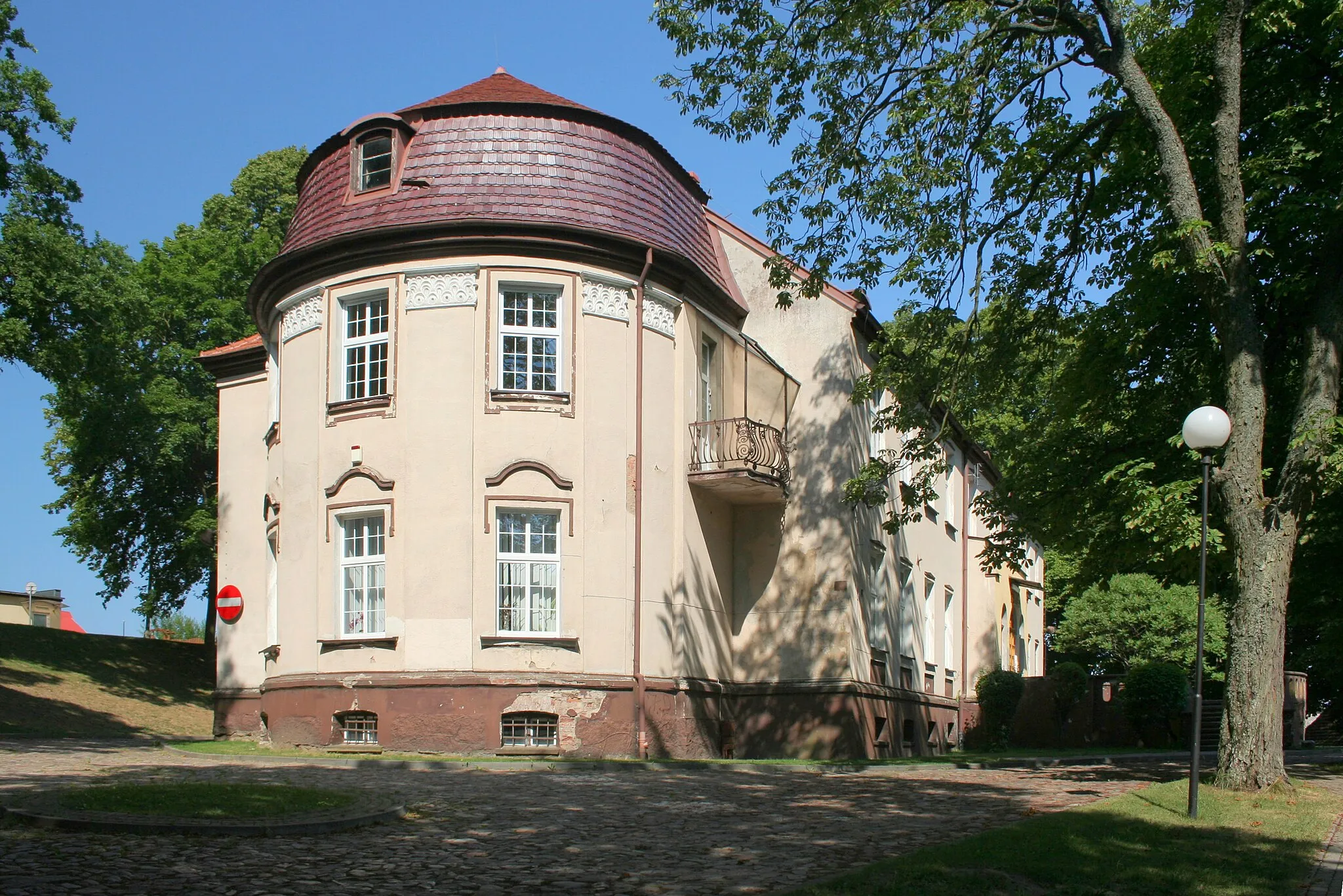 Photo showing: Manor house in Choczewo.