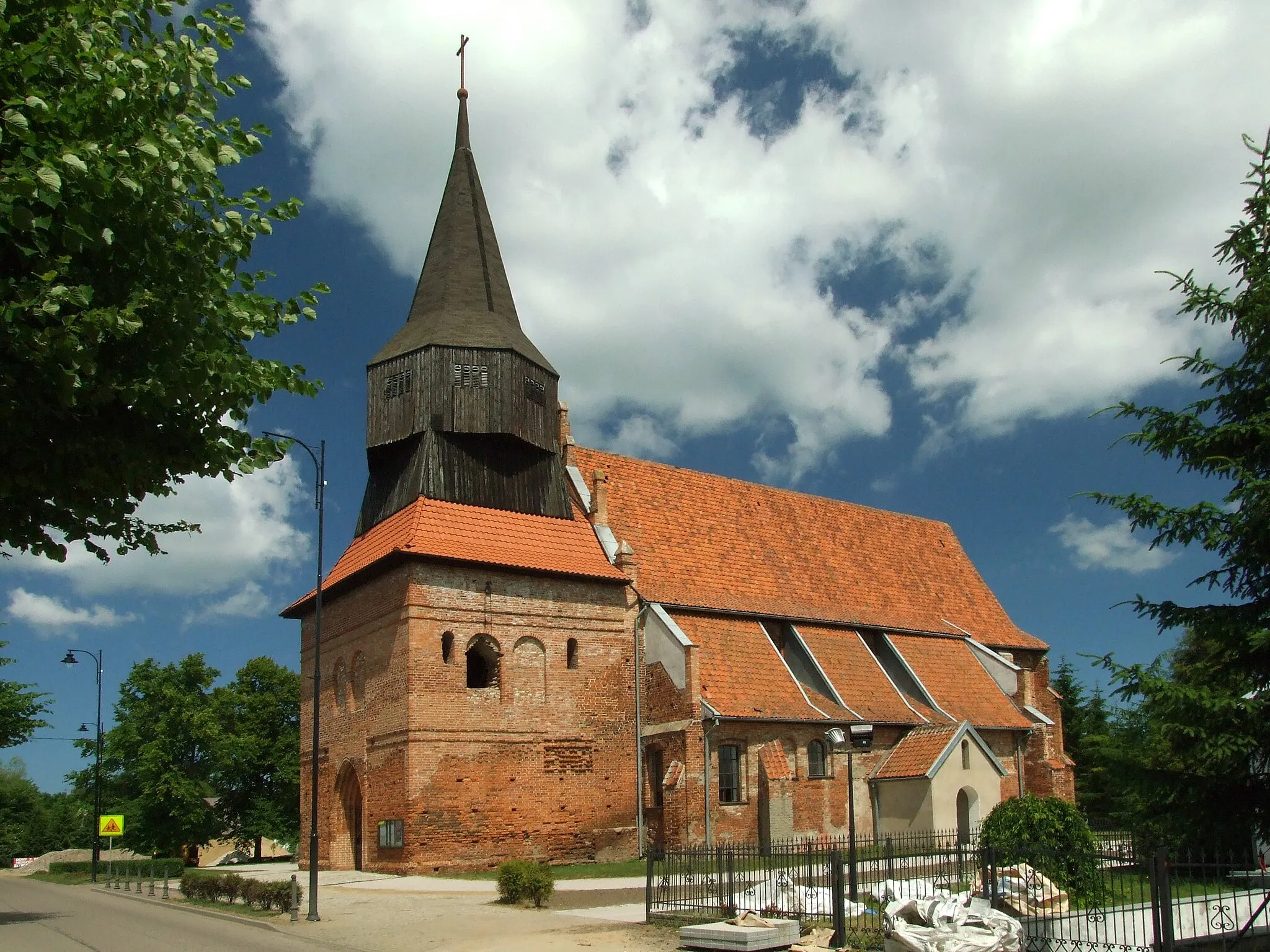 Photo showing: Church of the guardian angels in the village of Cedry Wielkie, Poland