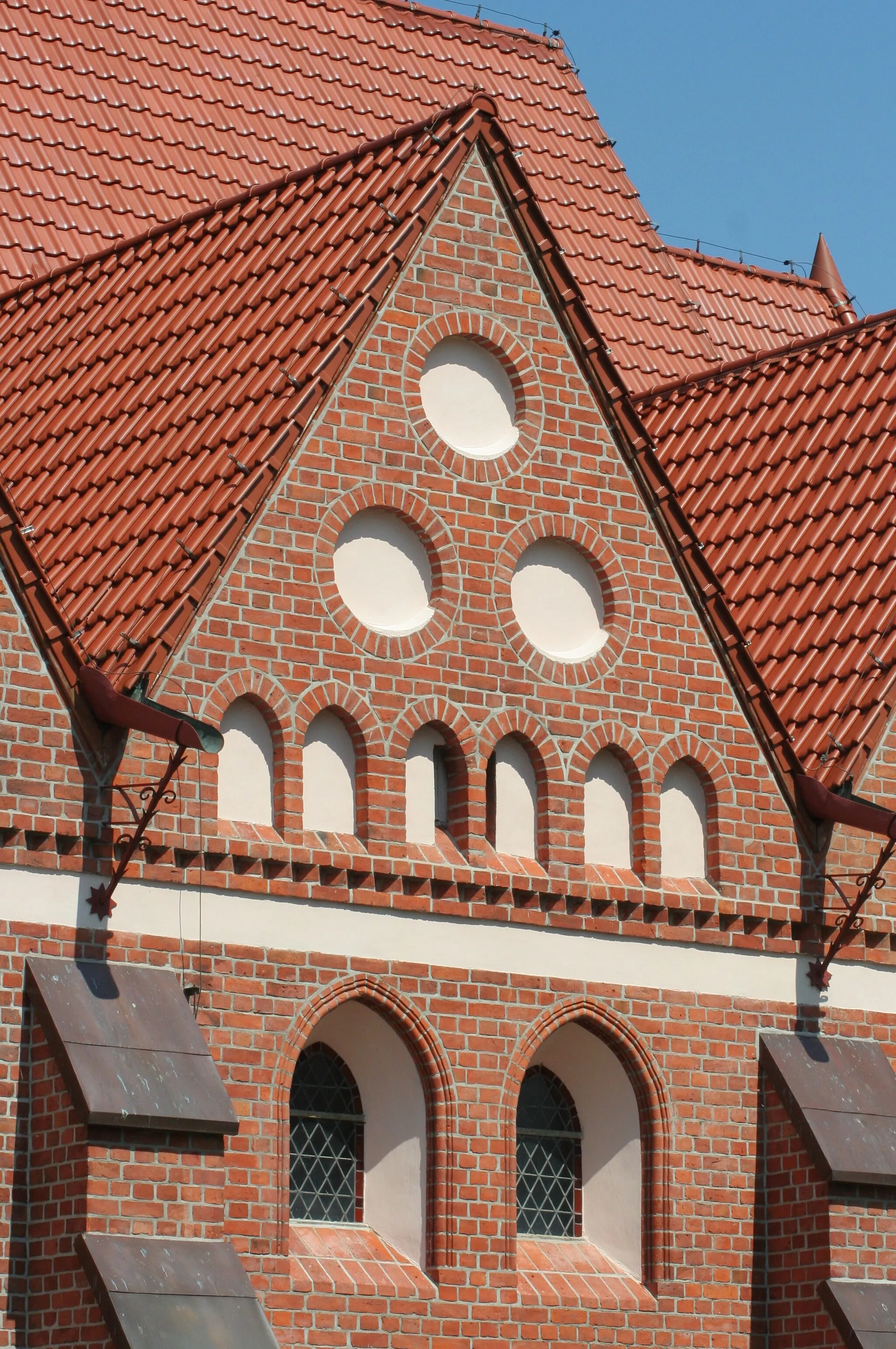 Photo showing: Church of Saints Peter and Paul in Brzeźno Lęborskie.