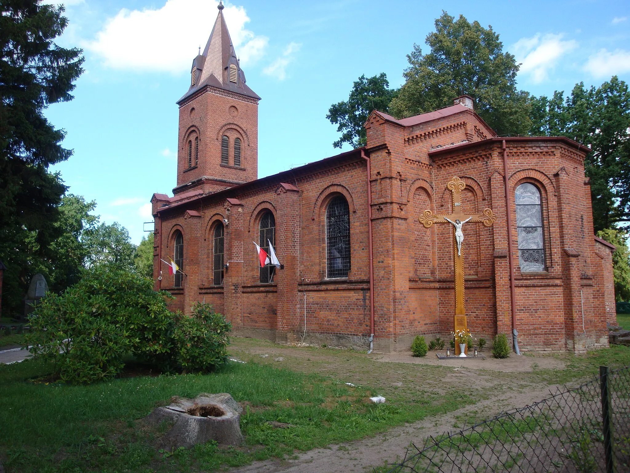 Photo showing: Białogarda-village in Gmina Wicko, Poland. Church of St. John Baptist